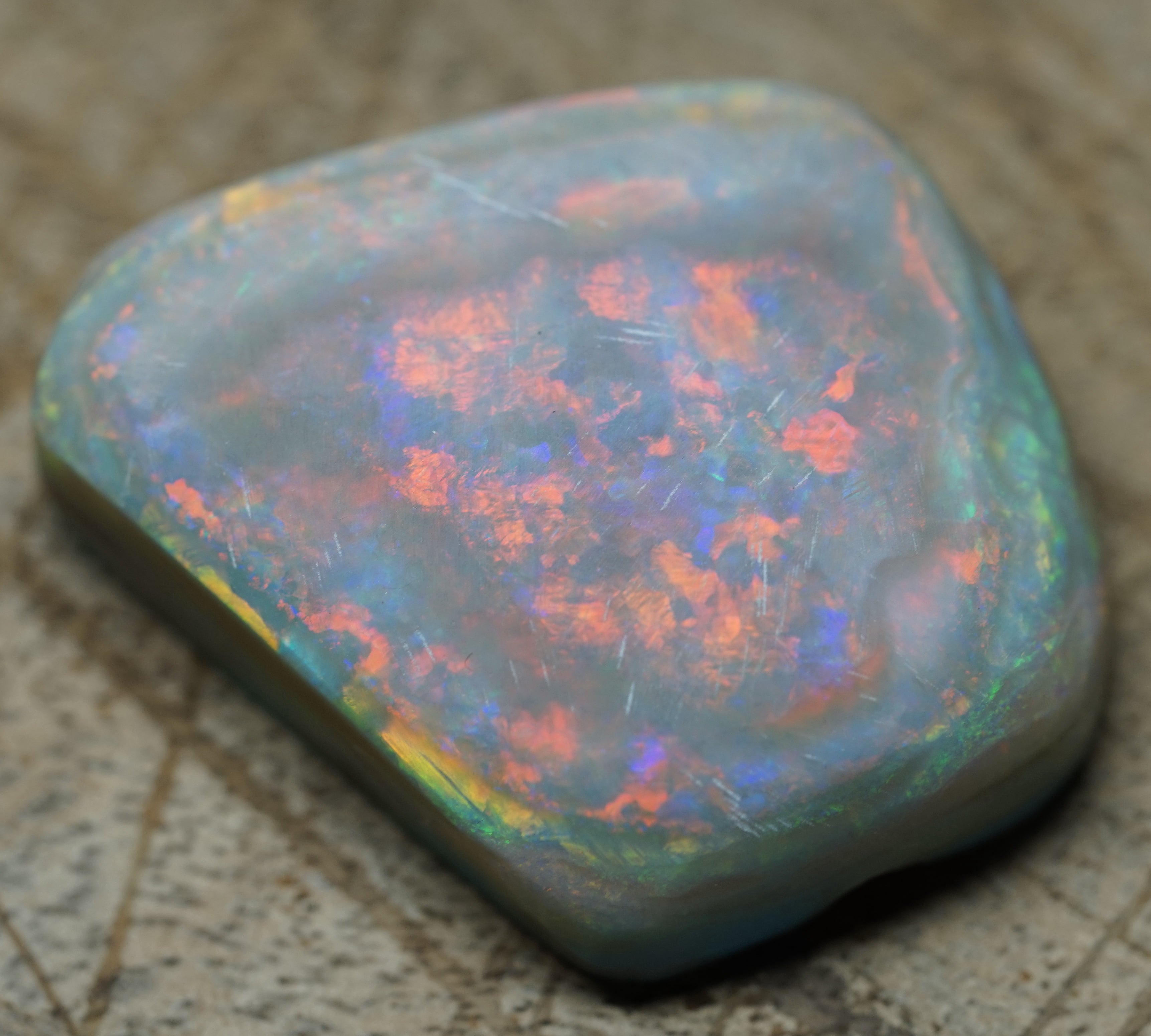 Collector Rough Mintabie Seam Opal - 155 Carats. 0011