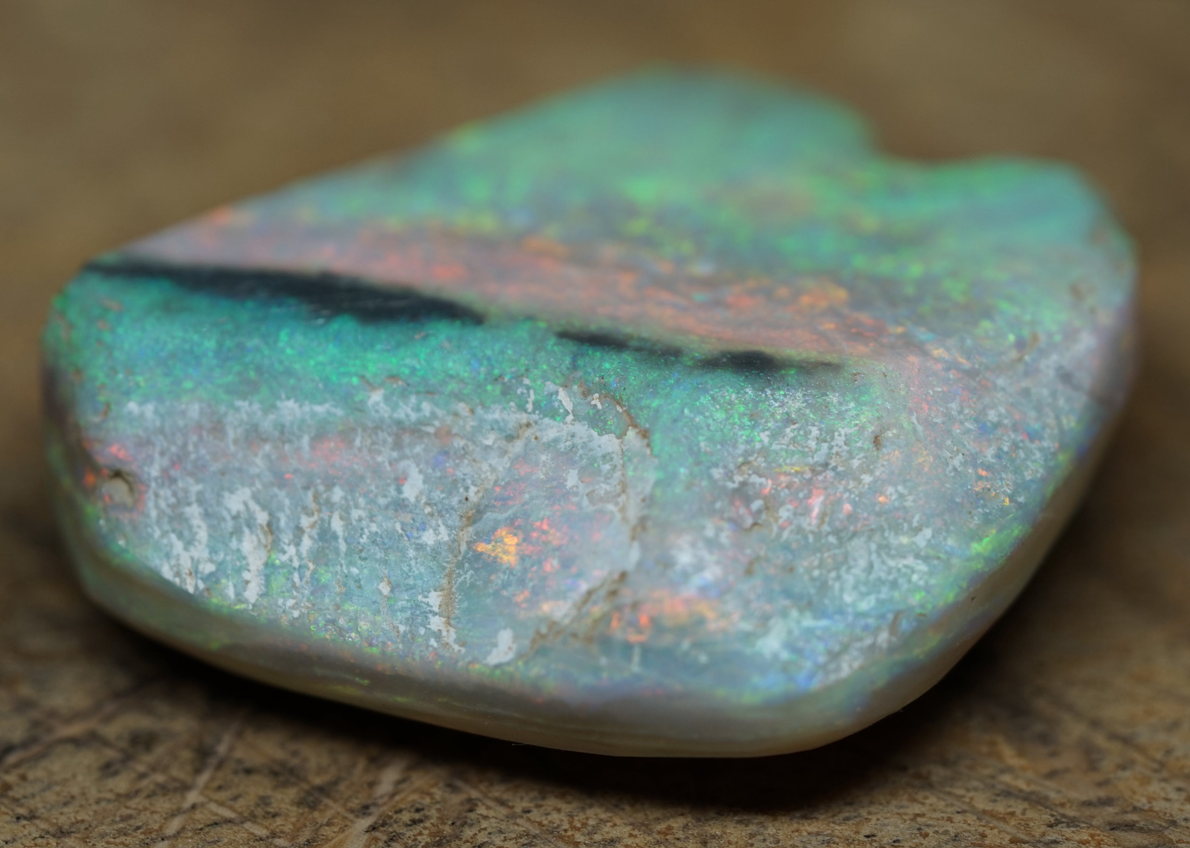 Collector Rough Mintabie Seam Opal - 155 Carats. 0011