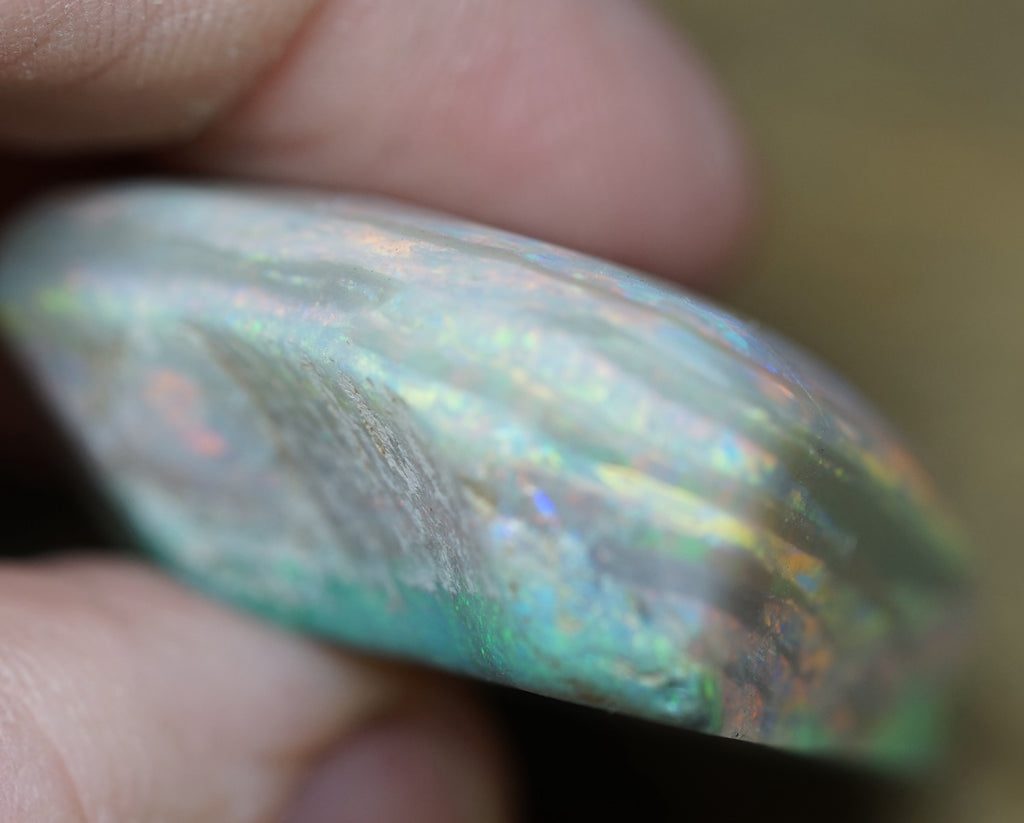 Collector Rough Mintabie Seam Opal - 155 Carats. 0011