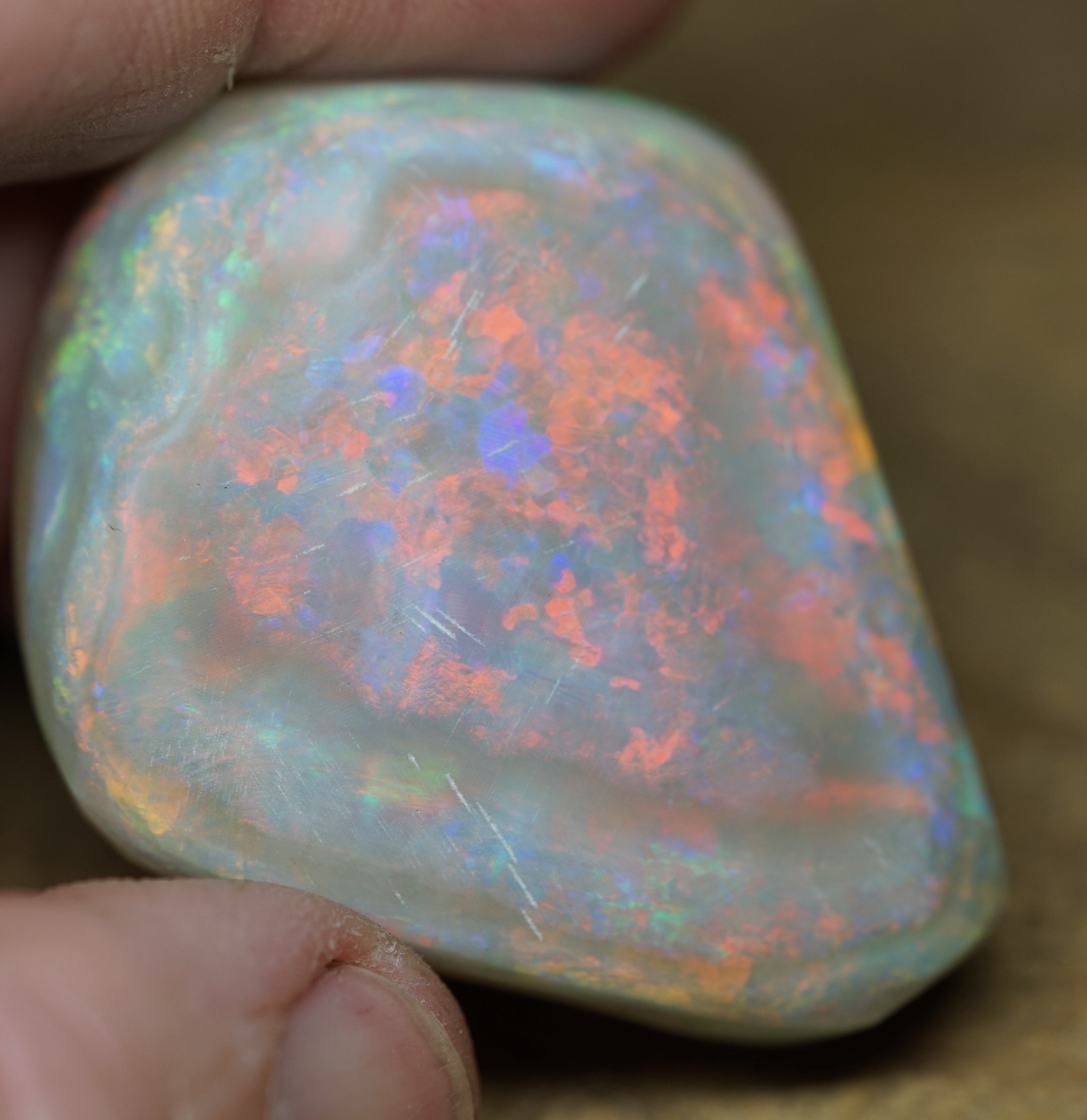 Collector Rough Mintabie Seam Opal - 155 Carats. 0011