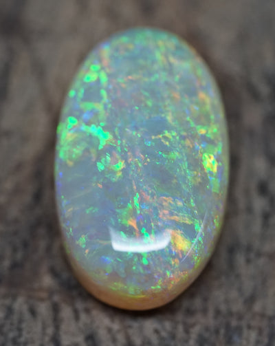 Lambina Gem Crystal oval Opal - 18.8 Carats. 0044