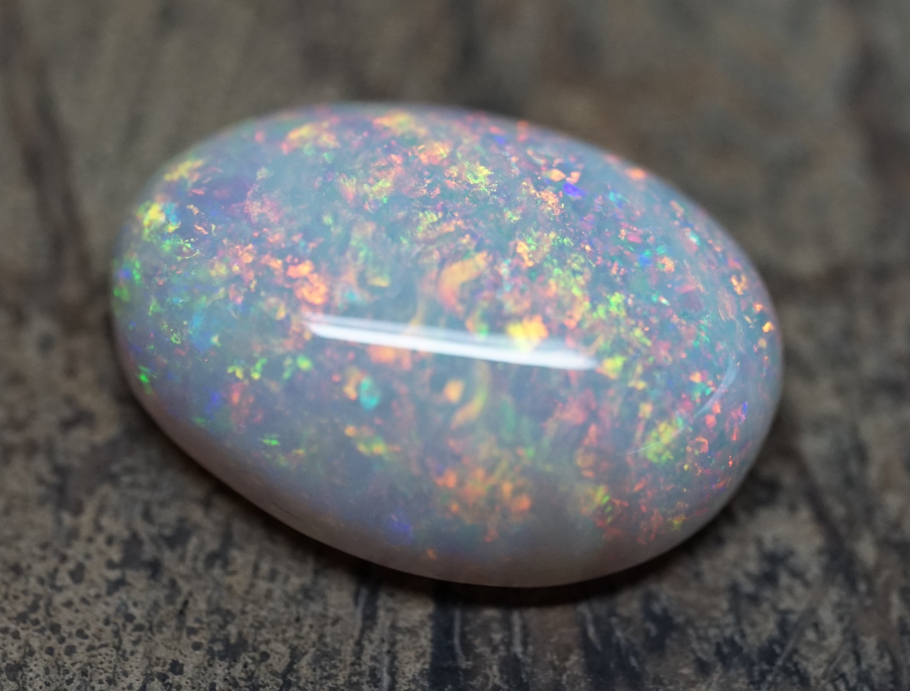 Lambina Large Oval - Pinfire 18.45 Carats. 0050