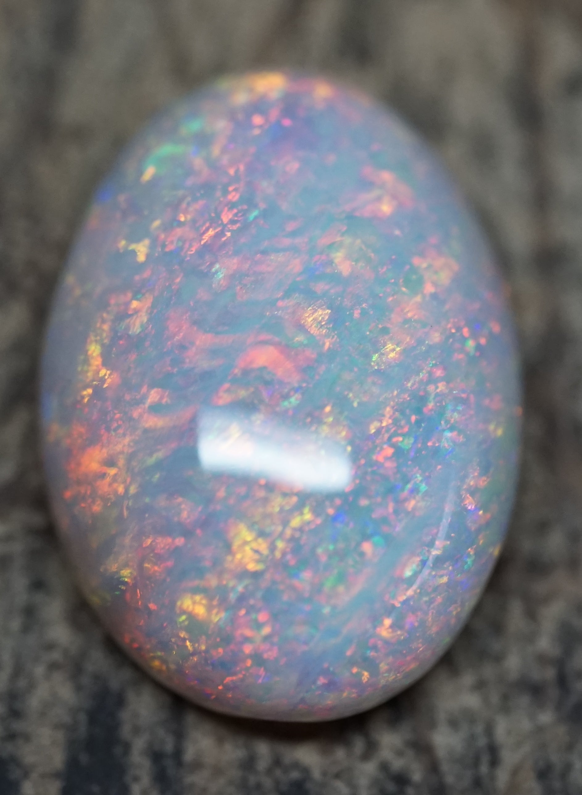 Lambina Large Oval - Pinfire 18.45 Carats. 0050