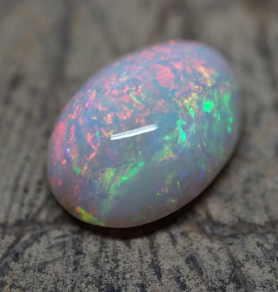 Lambina Crystal High Dome Gem Opal - 11 Carats. 0041