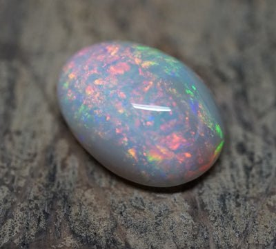 Lambina Crystal High Dome Gem Opal - 11 Carats. 0041