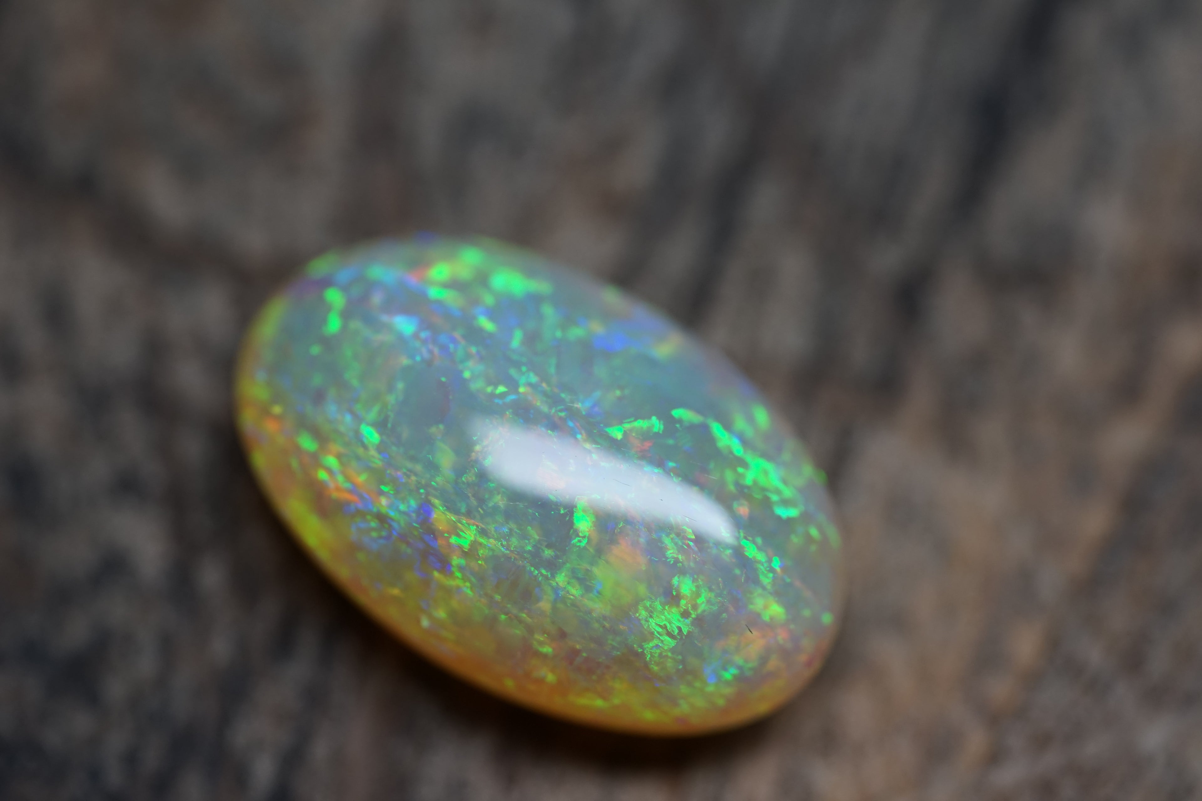 11.5 Carat Double Sided Lambina Crystal Gem Opal - 0089