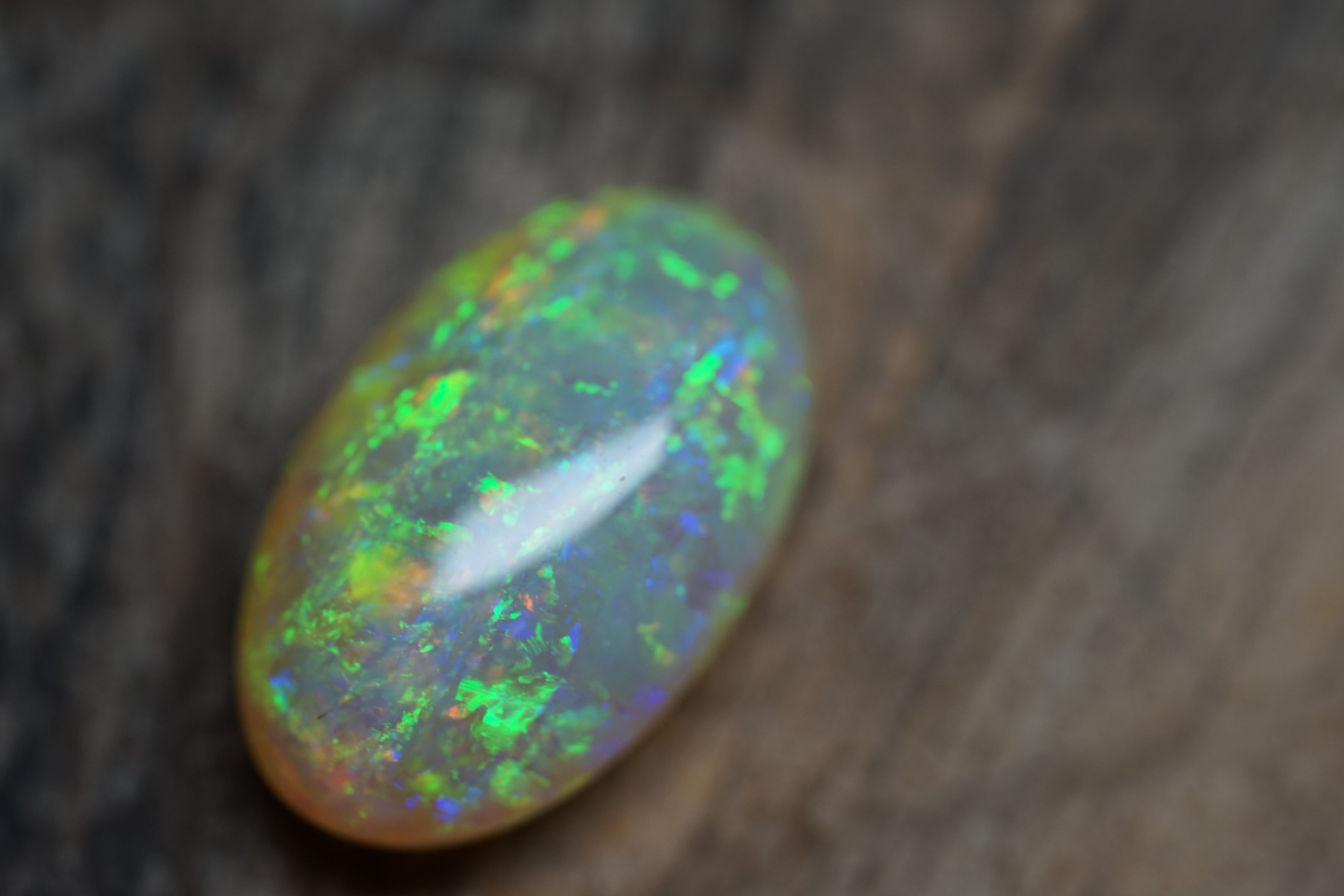 11.5 Carat Double Sided Lambina Crystal Gem Opal - 0089