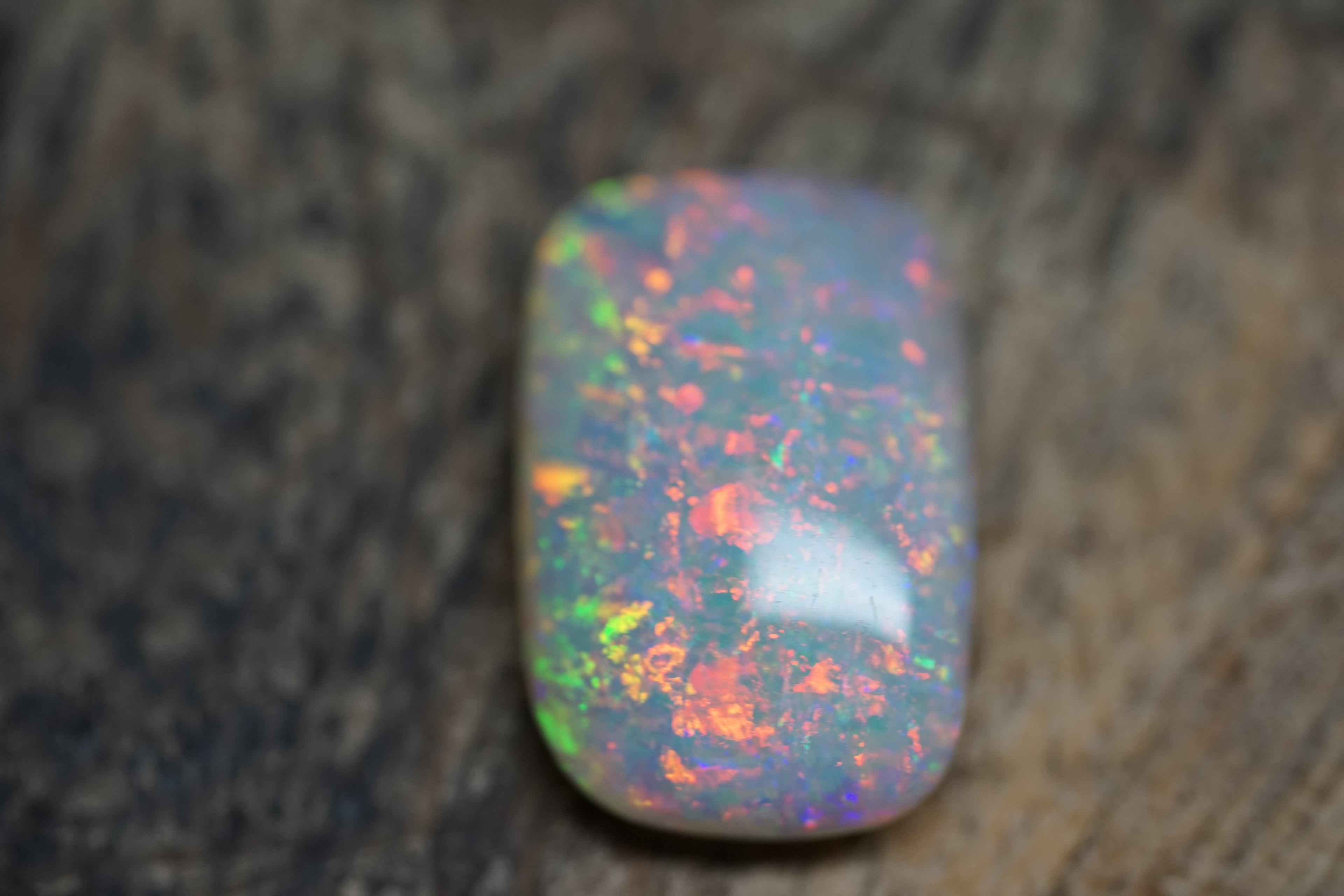8.4 Carat Lambina Crystal Gem Opal Ringstone - 0090
