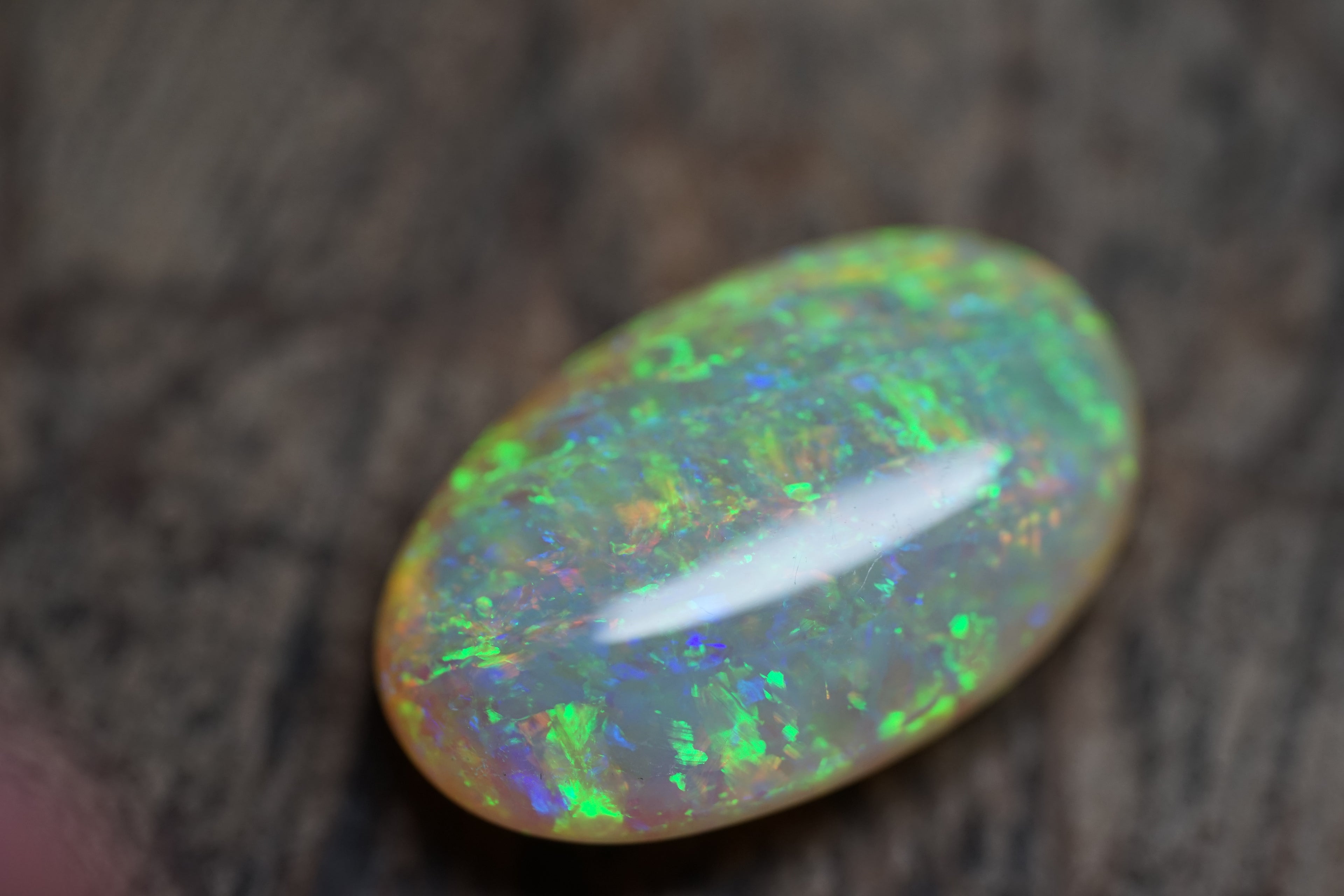 15 Carat Double Sided Gem Lambina Crystal Opal - 0091