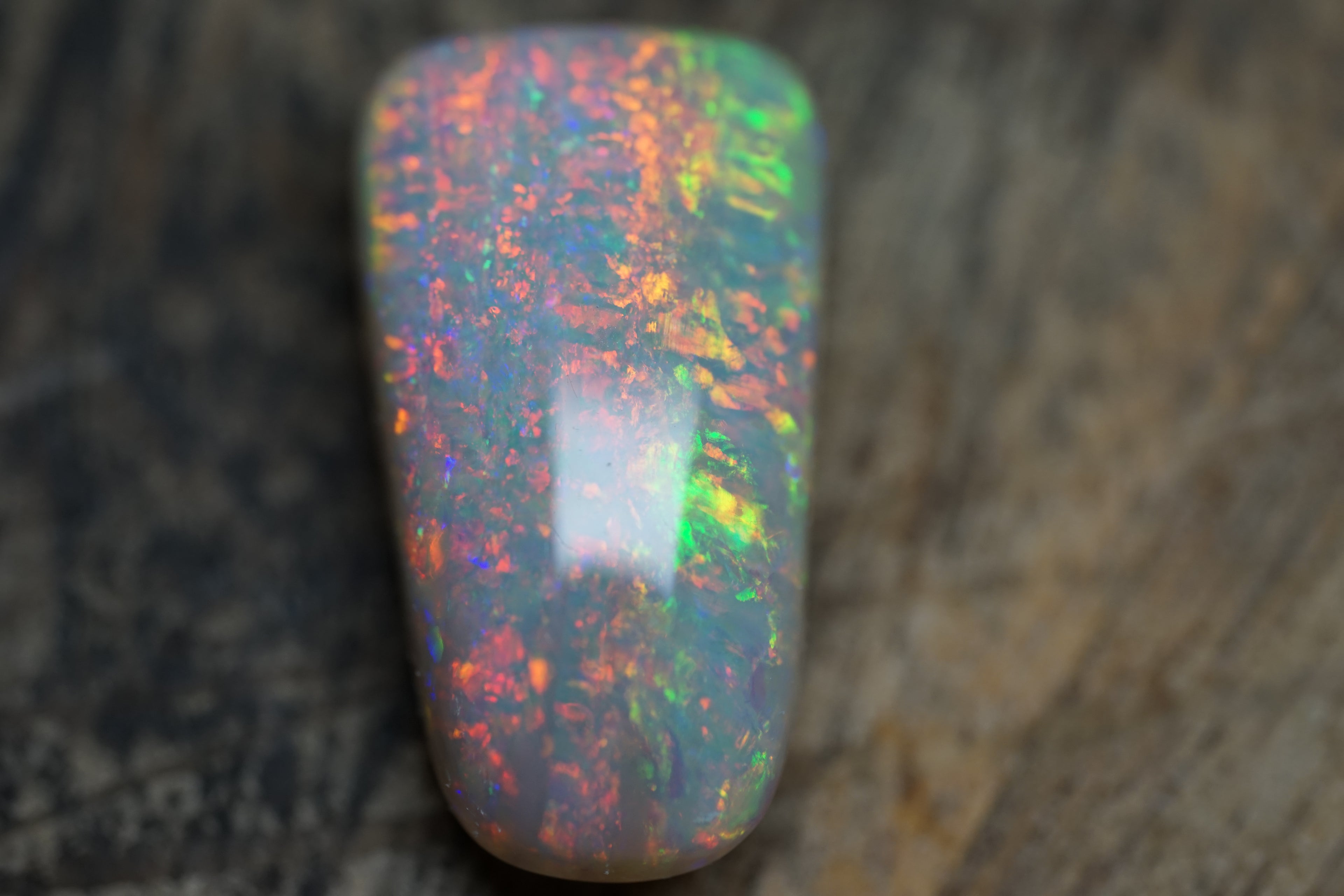 22 Carat Double Sided Gem Lambina Pendant Stone - 0094