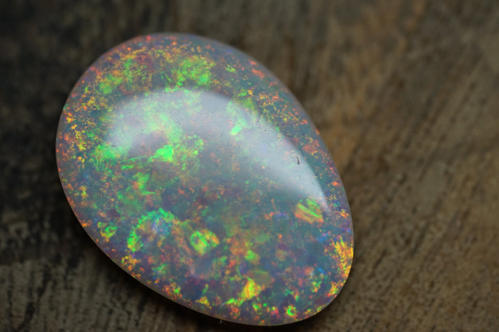 18 Carat Gem Golden Pendant Stone - 0095
