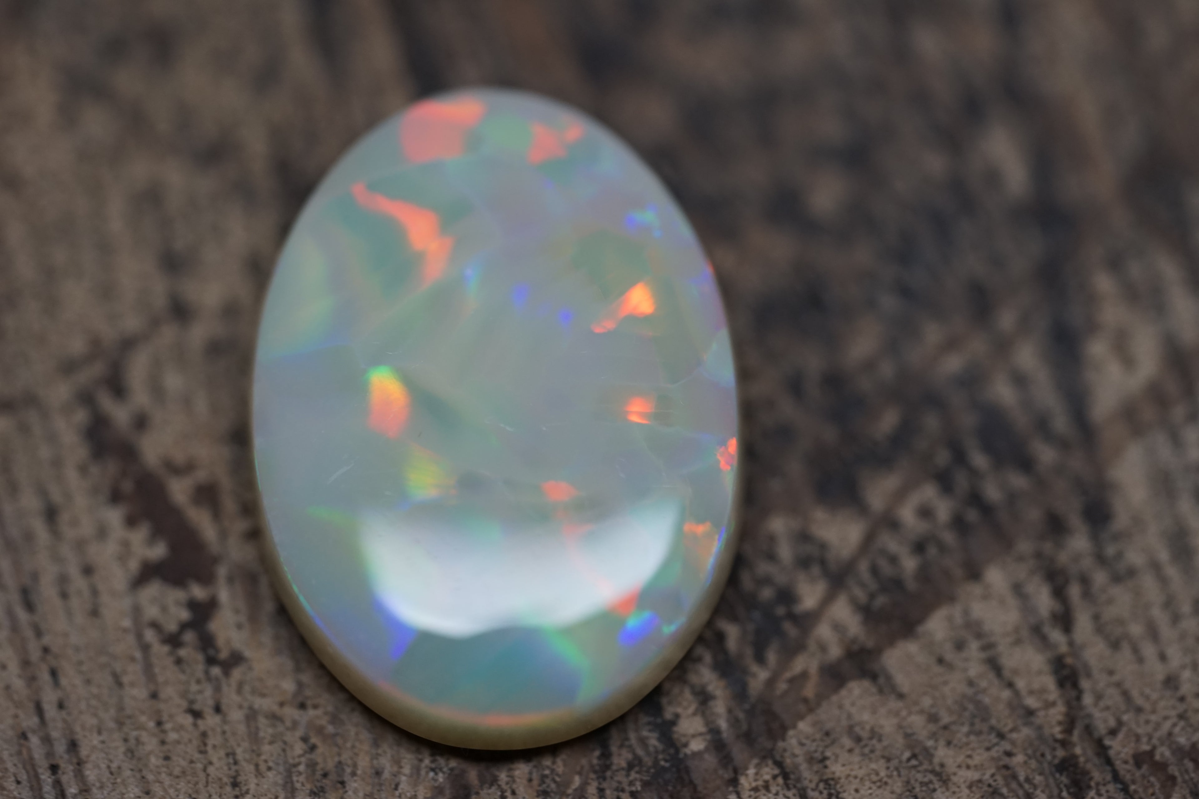 Lightning Ridge Oval Pendant Stone - 10.5 Carats. 0056