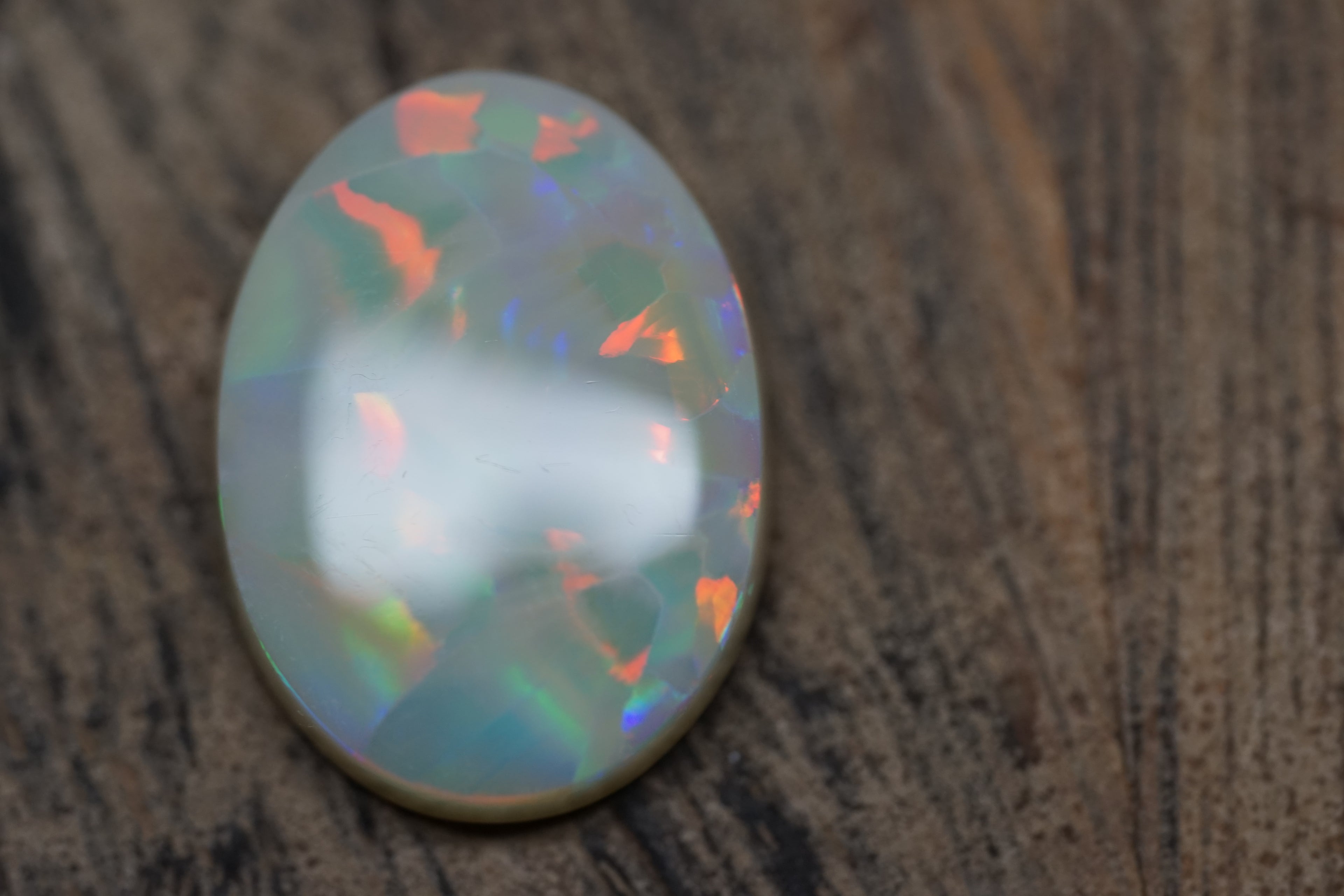 Lightning Ridge Oval Pendant Stone - 10.5 Carats. 0056
