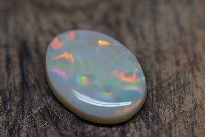 Lightning Ridge Oval Pendant Stone - 10.5 Carats. 0056