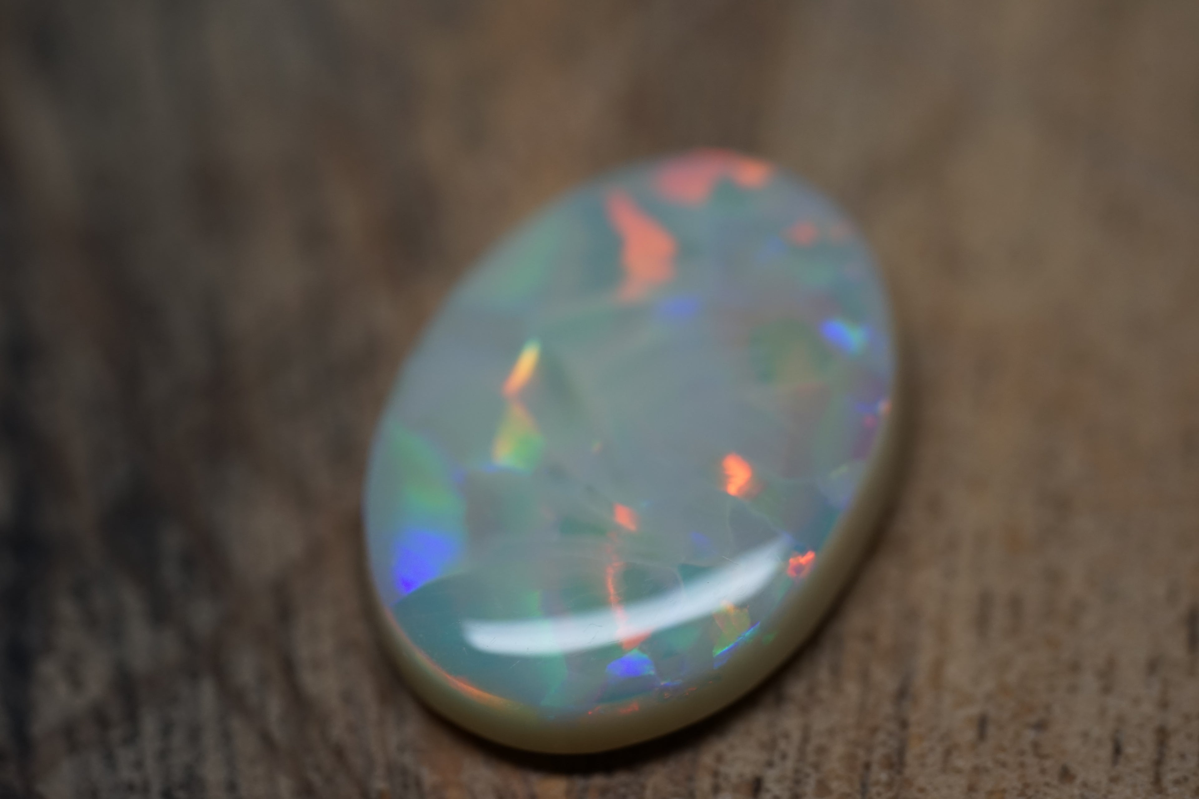 Lightning Ridge Oval Pendant Stone - 10.5 Carats. 0056