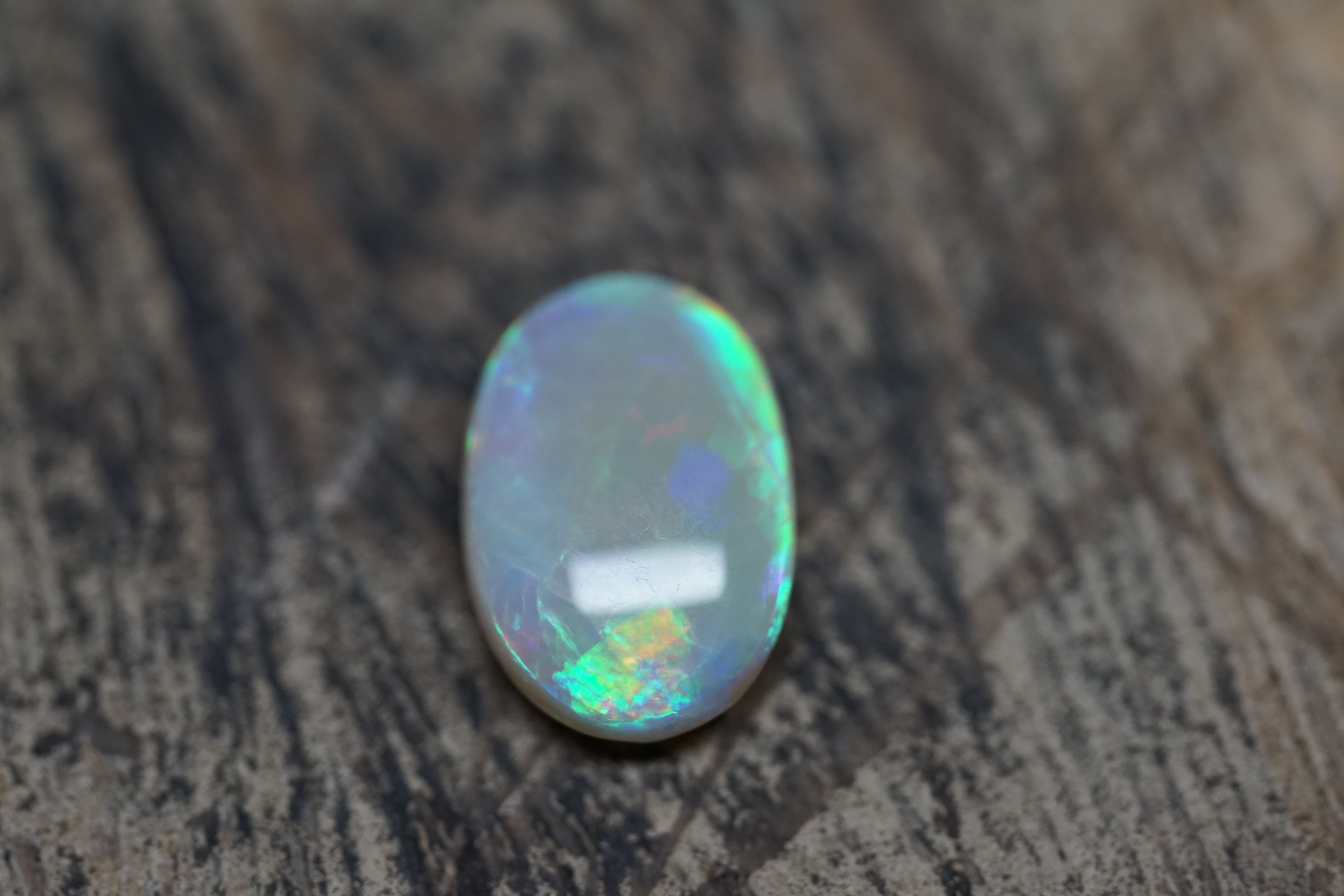 Mintabie Dark Base - 2.9 Carats 0096