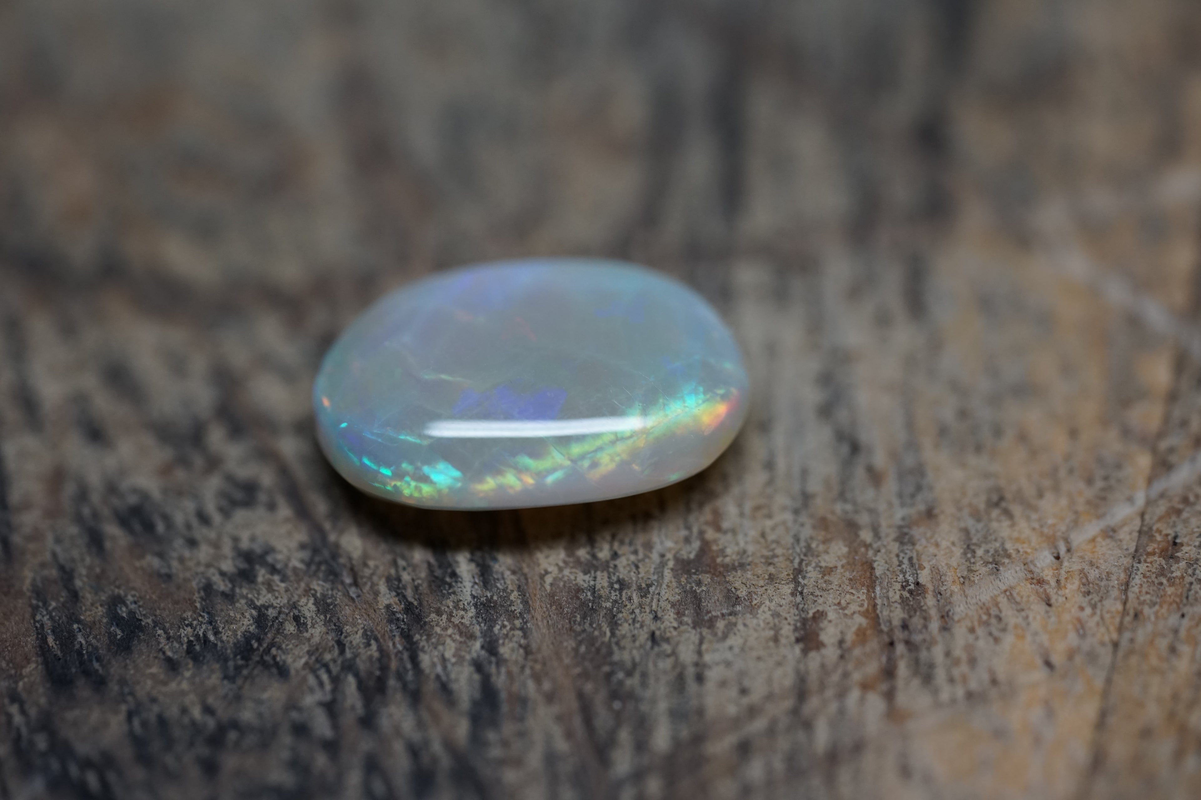 Mintabie Dark Base - 2.9 Carats 0096