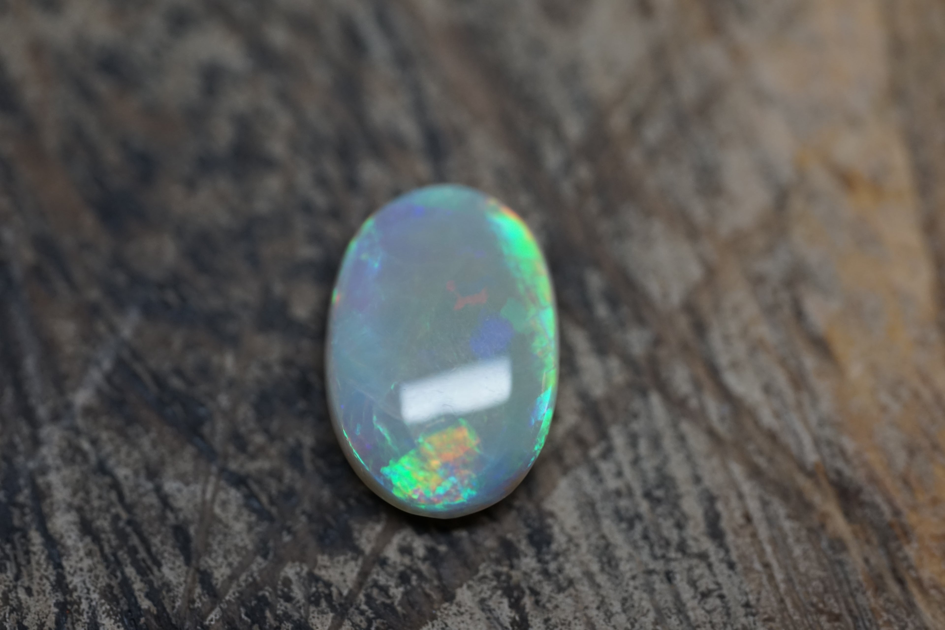 Mintabie Dark Base - 2.9 Carats 0096