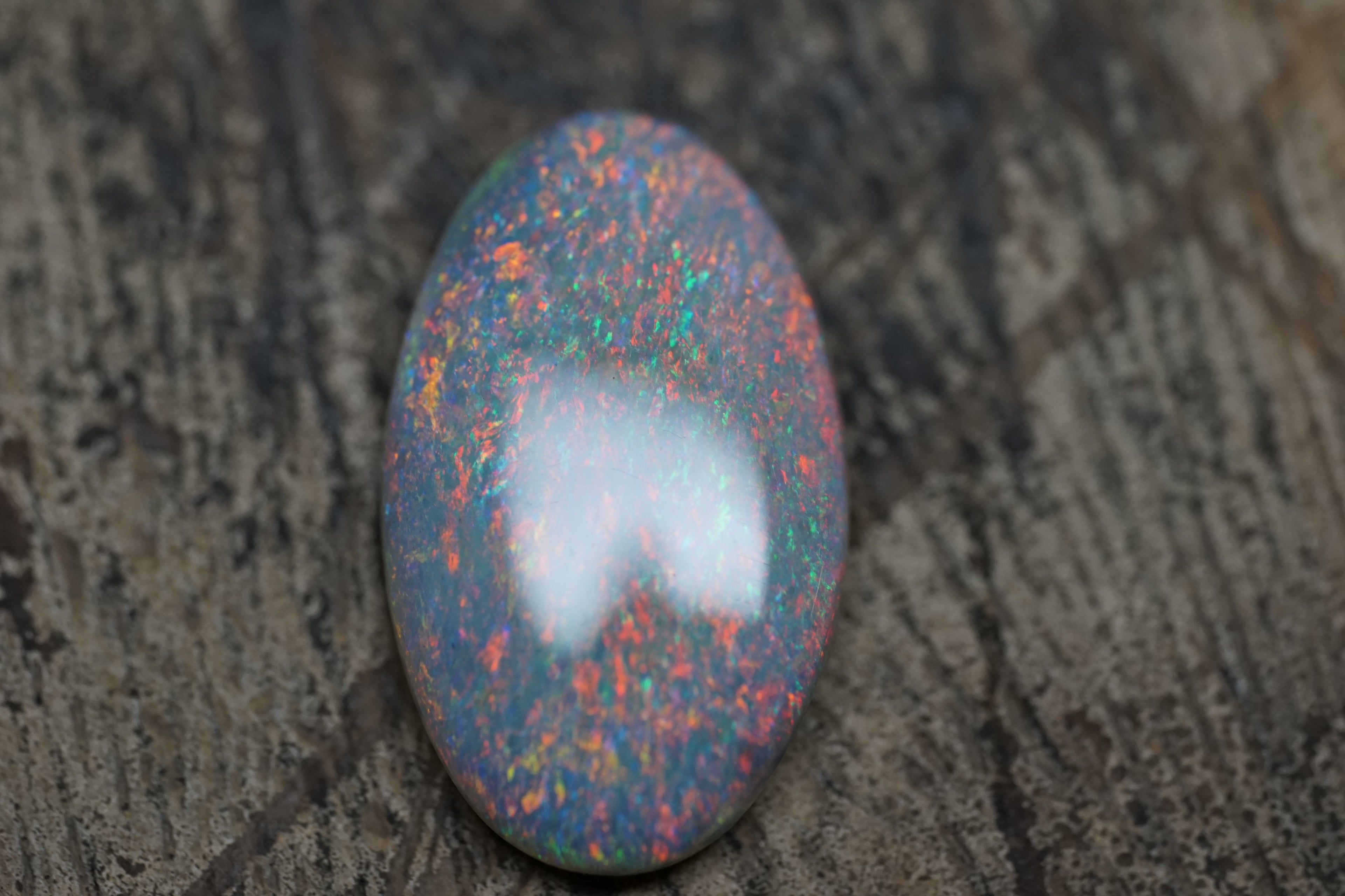 Mintabie Red Oval - 6.4 Carats. 0075