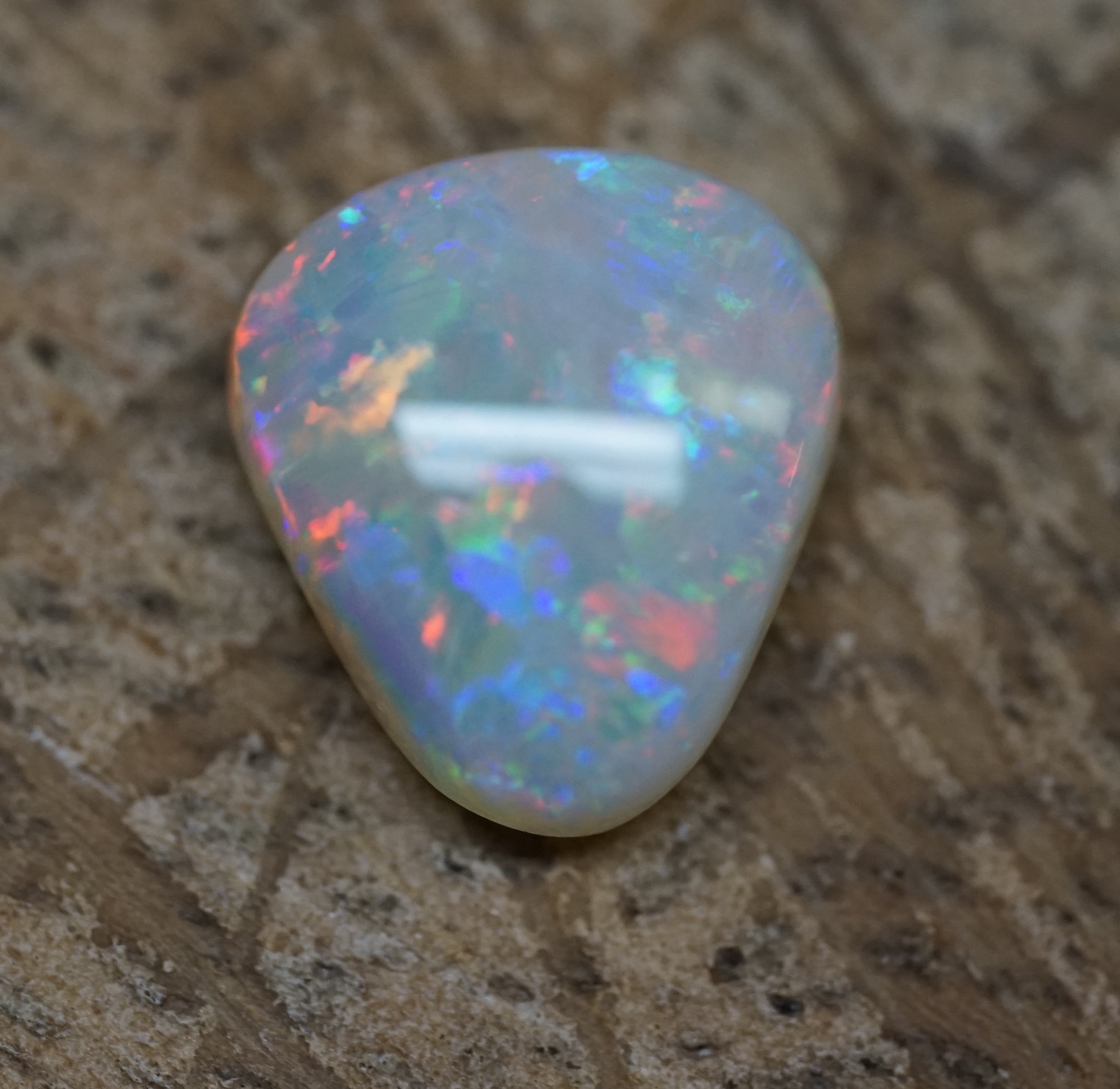 Mintabie Field Ring Stone - 1.7 Carats. 0064