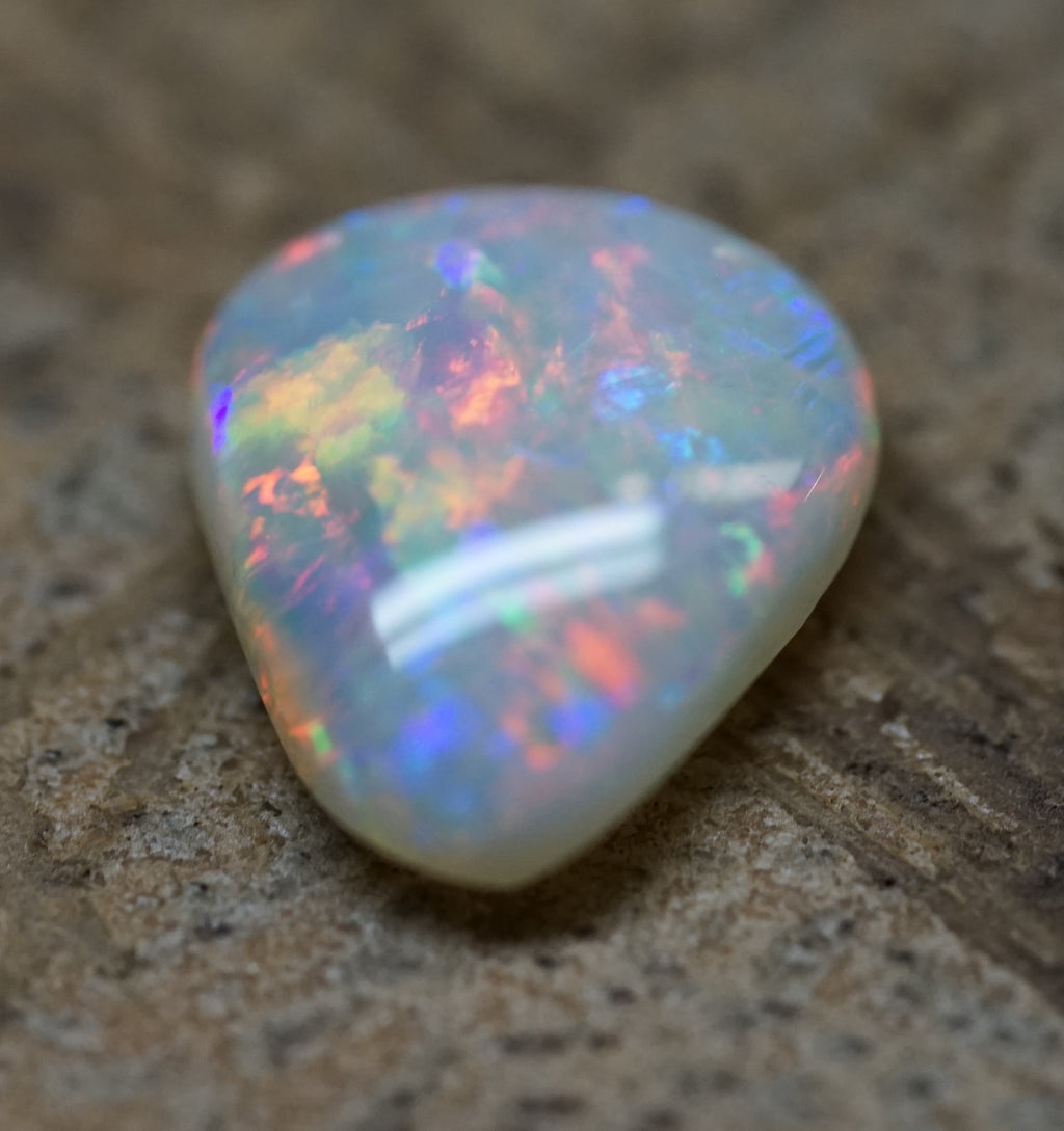 Mintabie Field Ring Stone - 1.7 Carats. 0064
