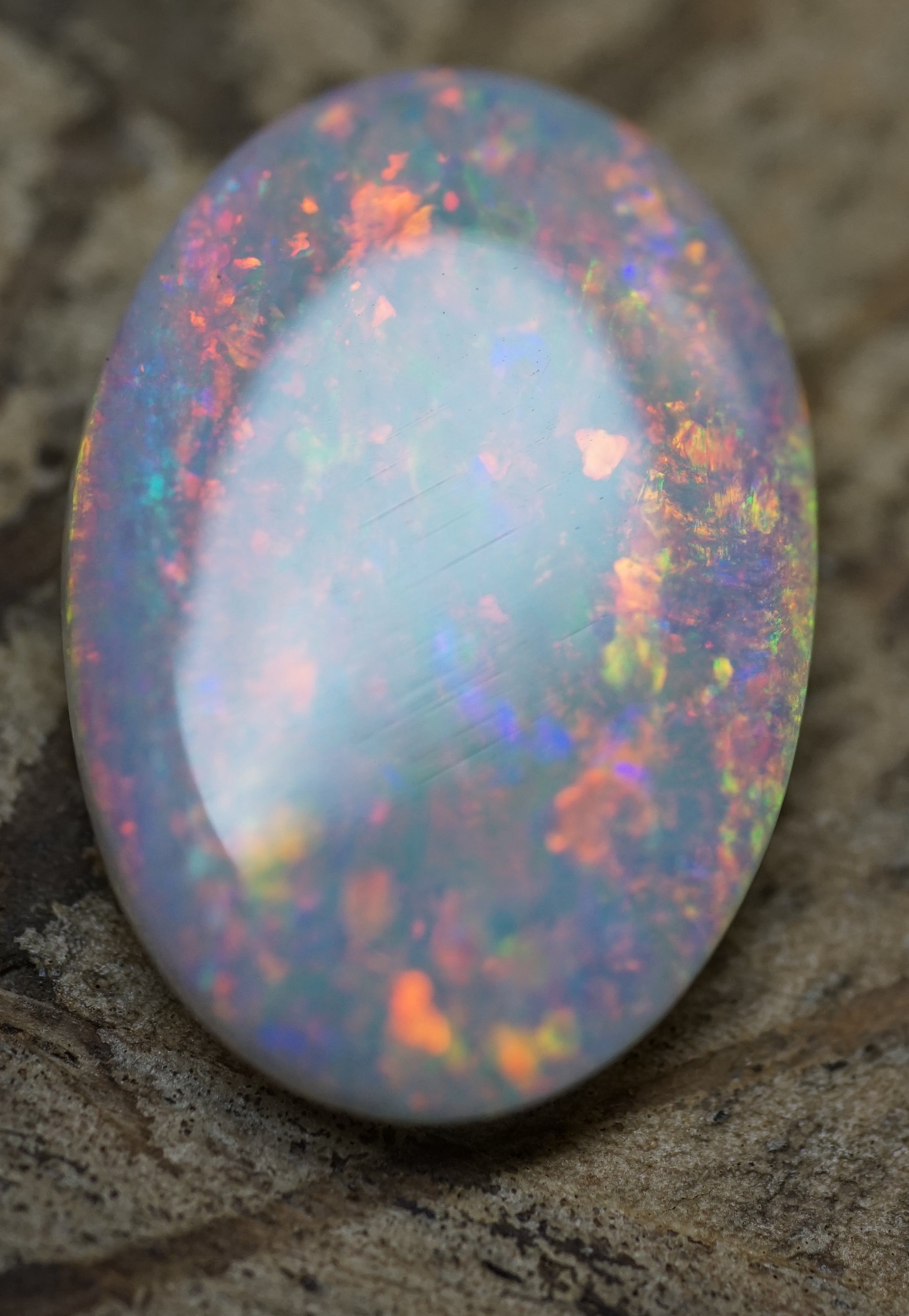 Multi-colour Mintabie Ring Stone - 3 Carats. 0077