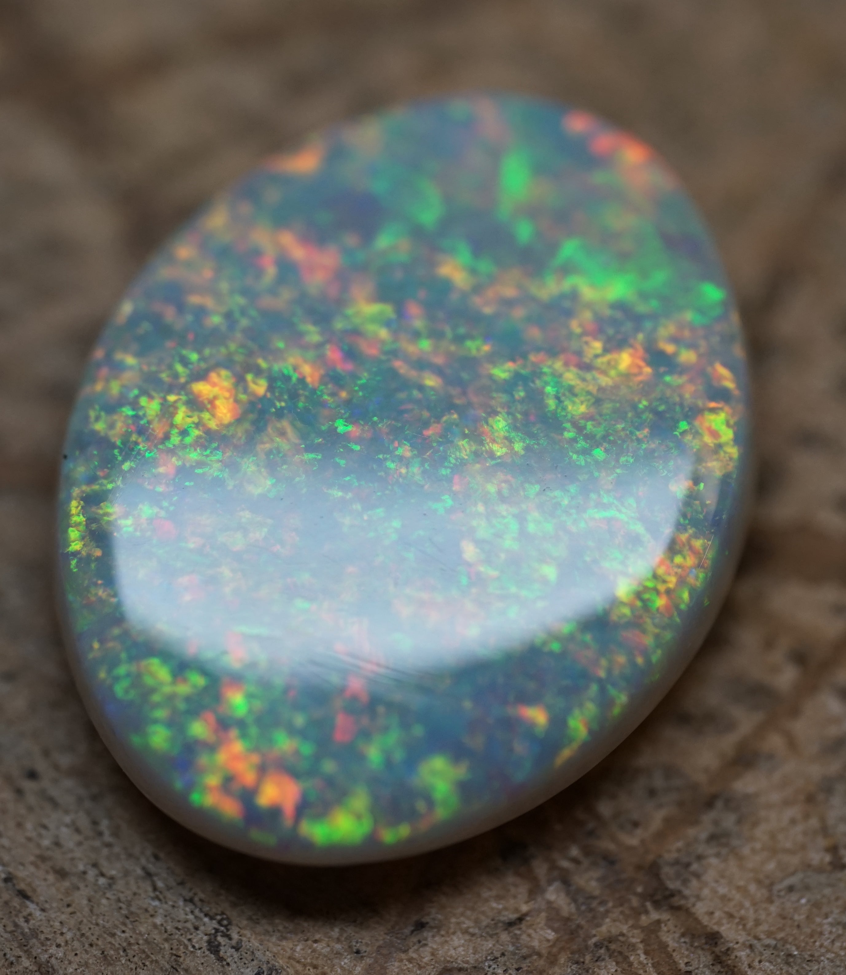 Coober Pedy Orange and Gold Oval - 5.7 Carats. 0023