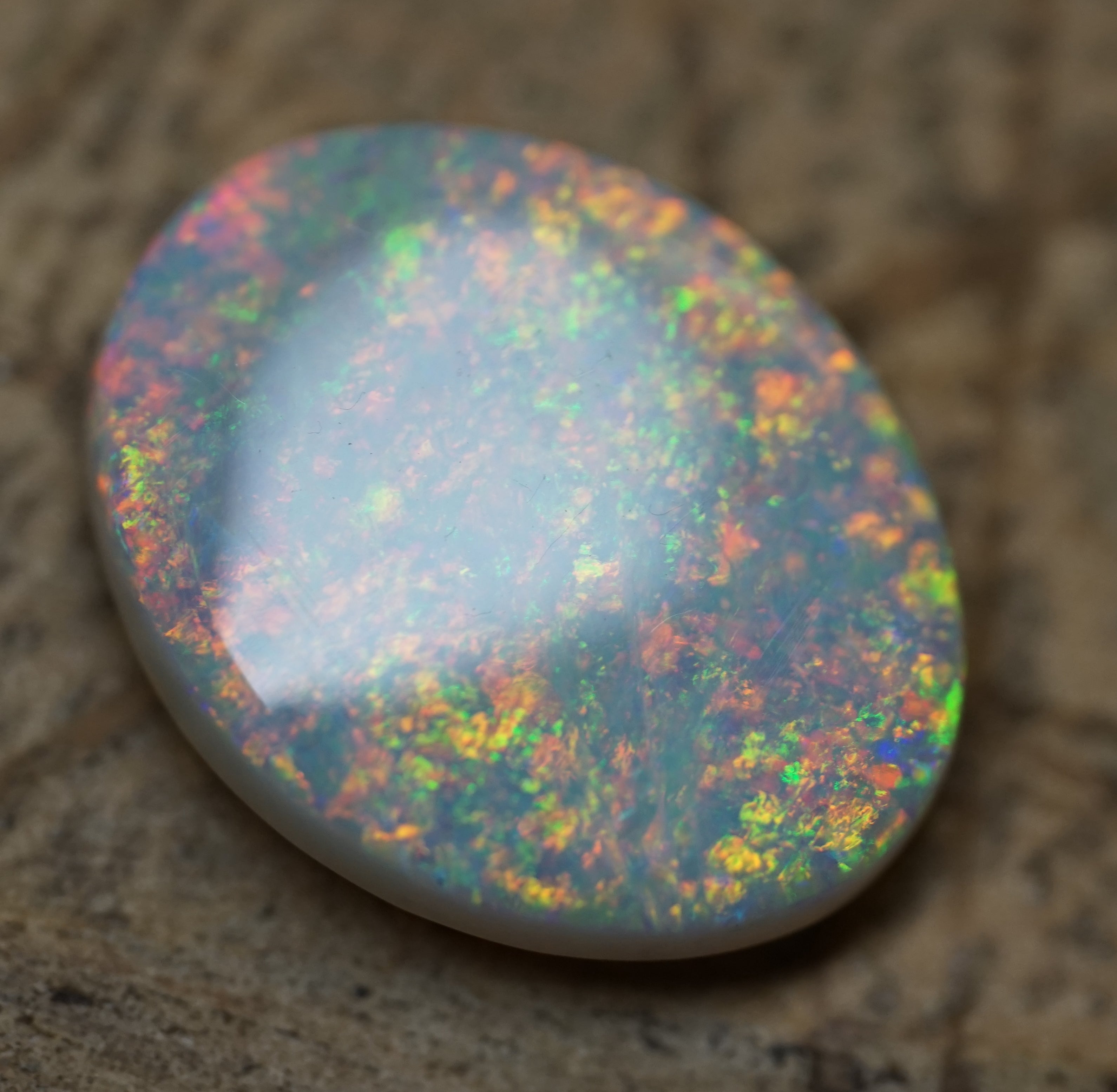 Coober Pedy Orange and Gold Oval - 5.7 Carats. 0023