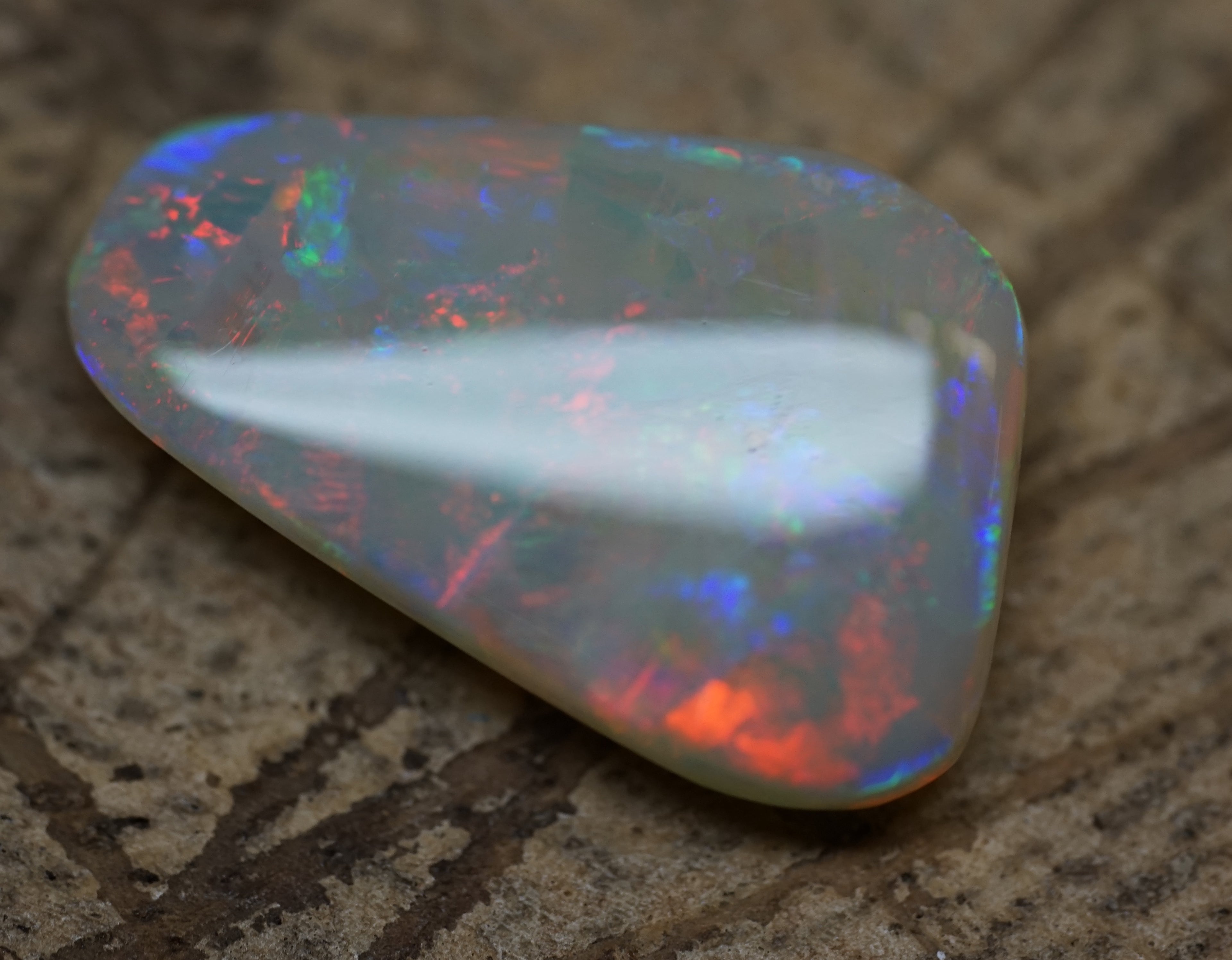 Mintabie Freeform - 6 Carats. 0065