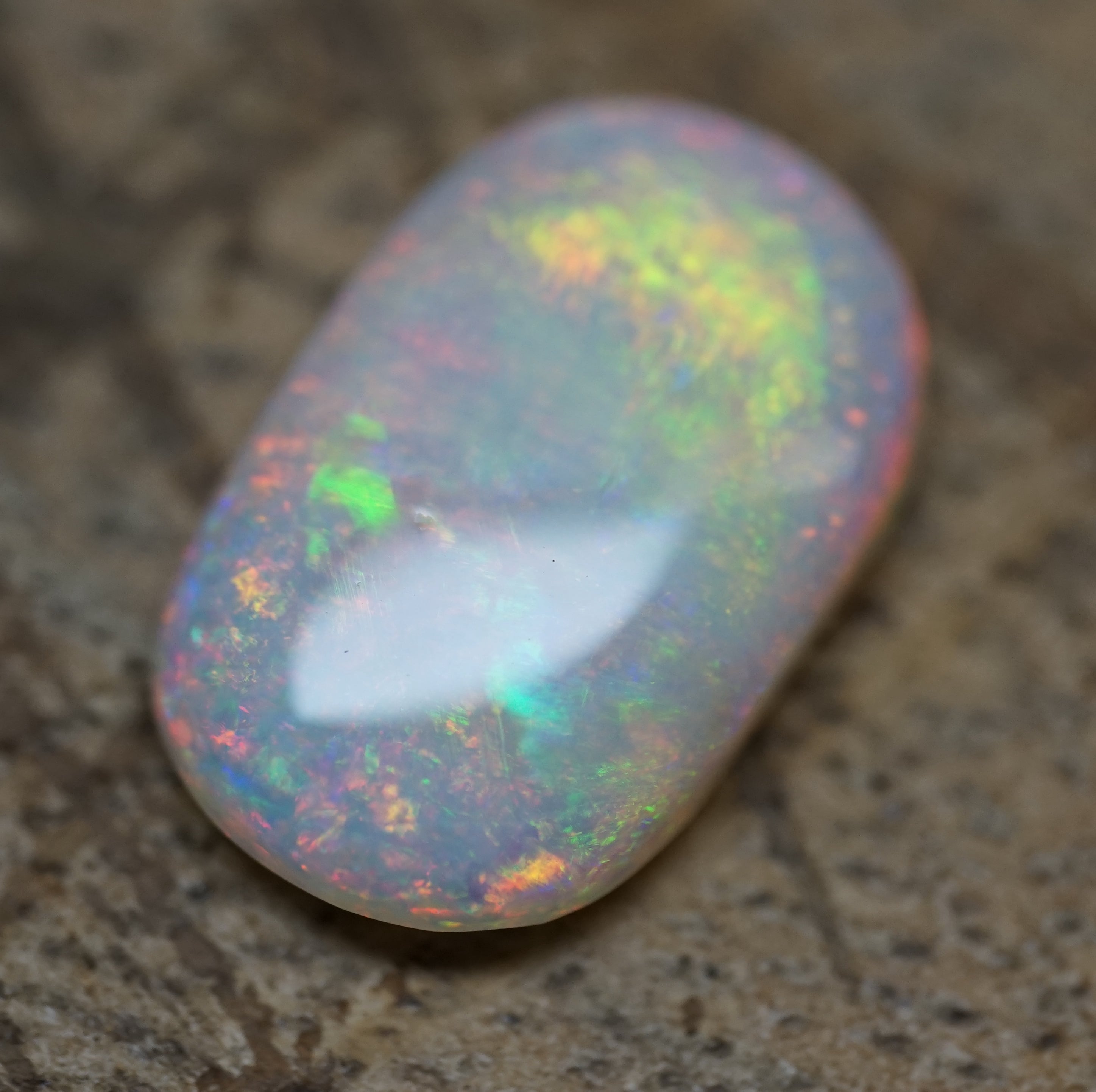 Mintabie Orange and Gold Gem - 3.6 Carats. 0071