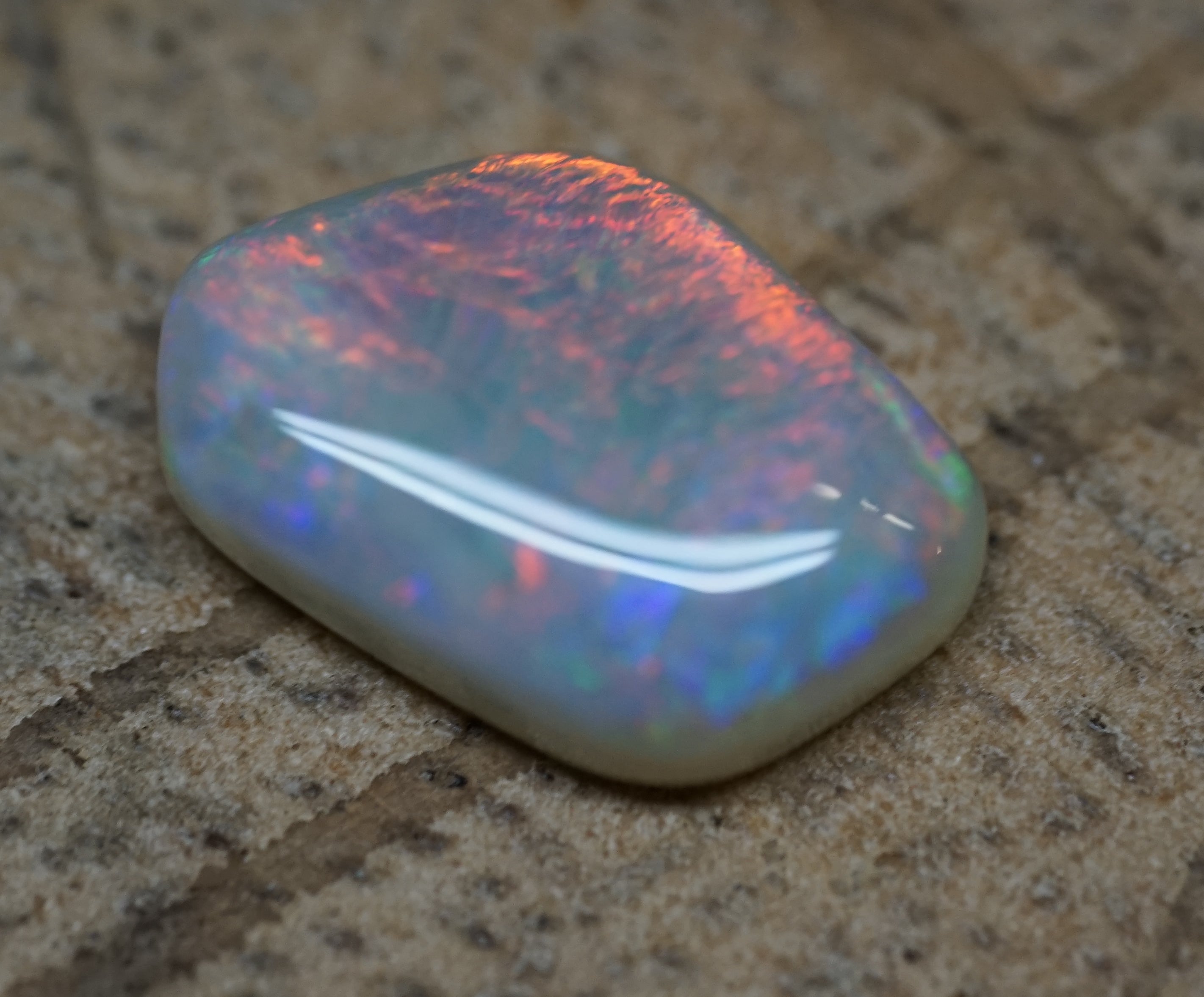 Orange Lightning Ridge Freeform - 2.2 Carats. 0082