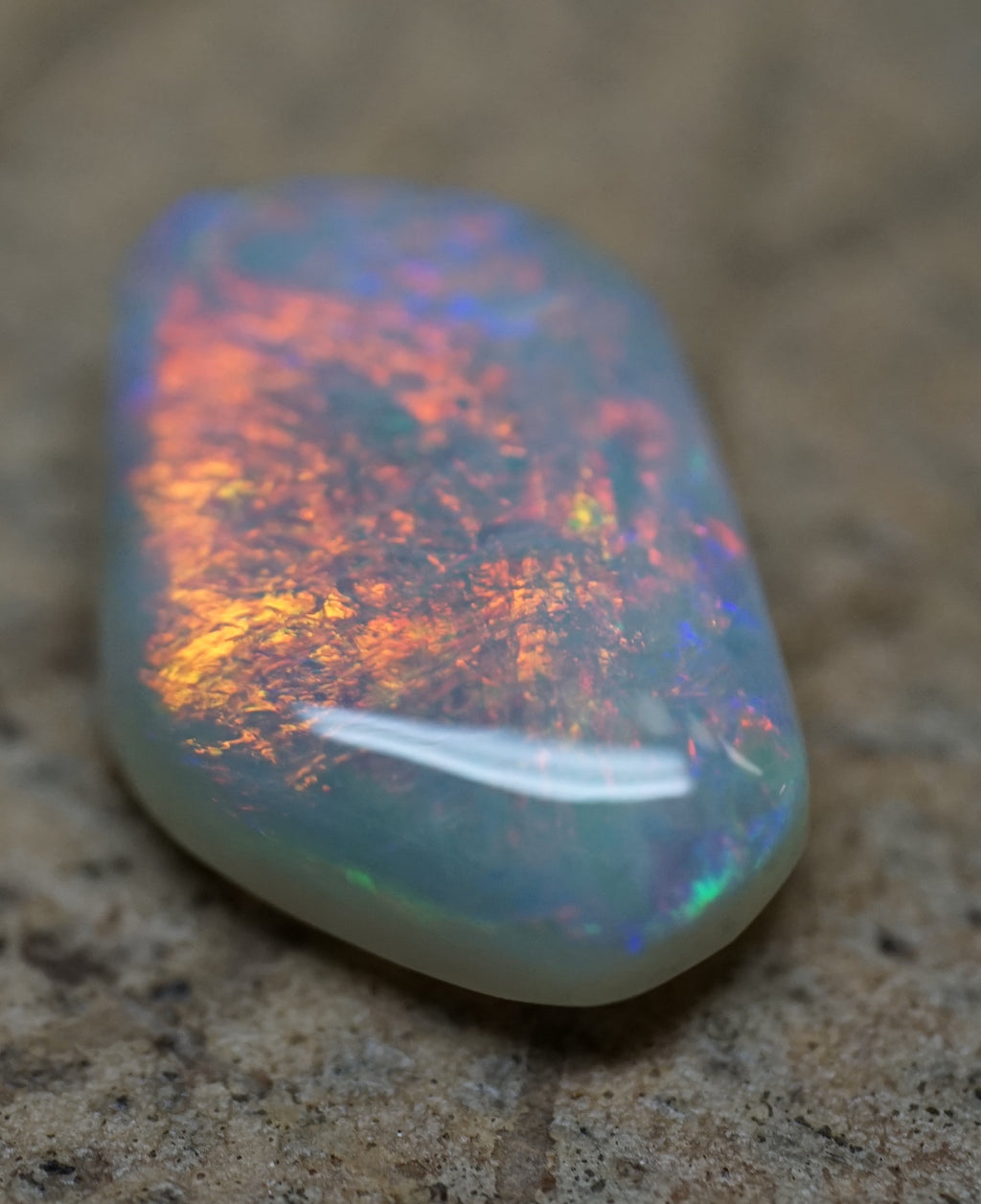 Orange Lightning Ridge Freeform - 2.2 Carats. 0082