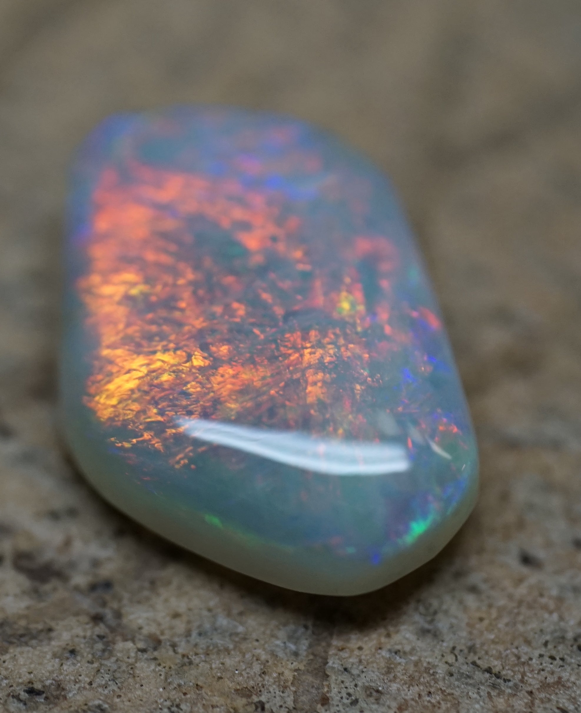 Orange Lightning Ridge Freeform - 2.2 Carats. 0082