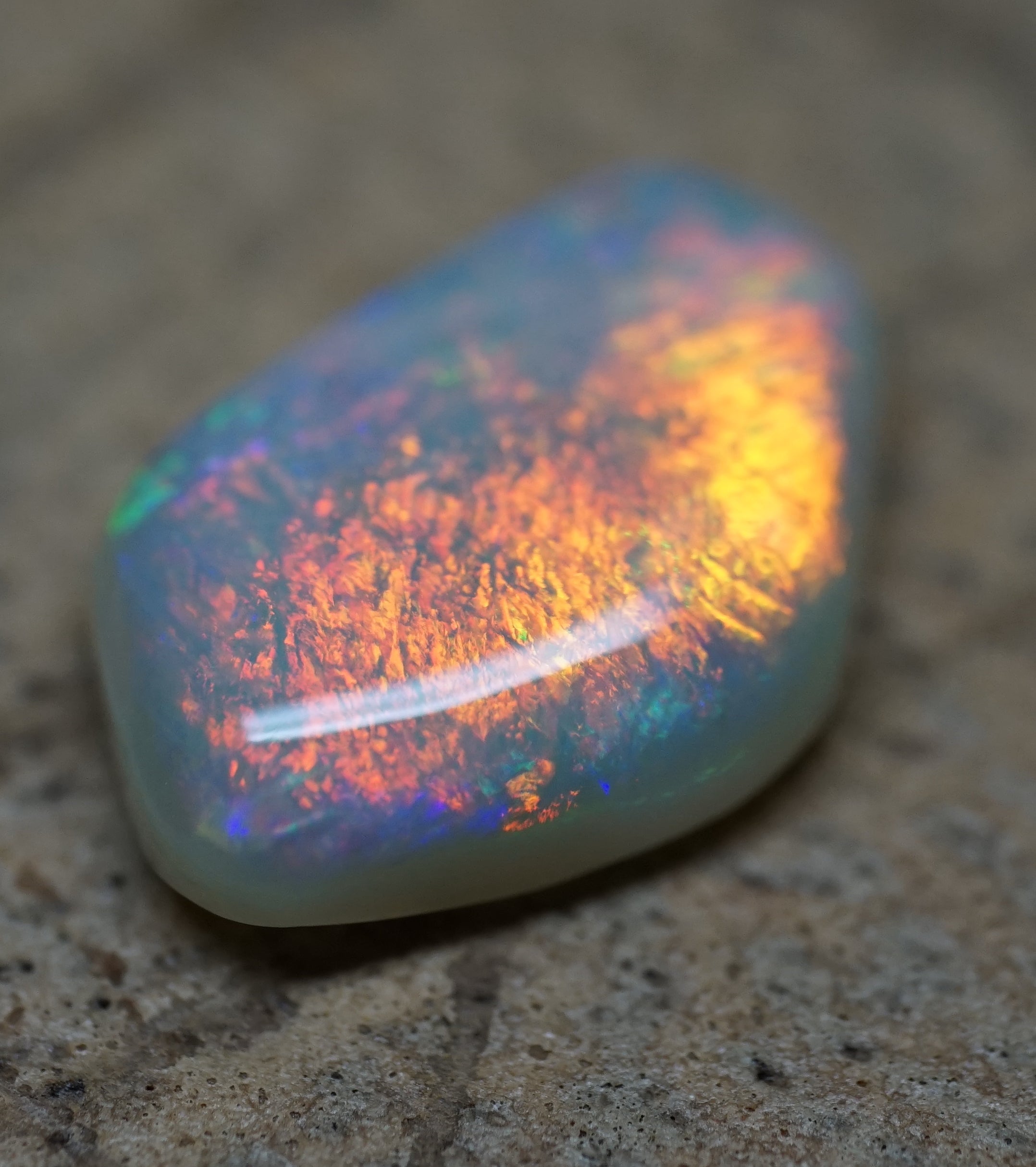 Orange Lightning Ridge Freeform - 2.2 Carats. 0082