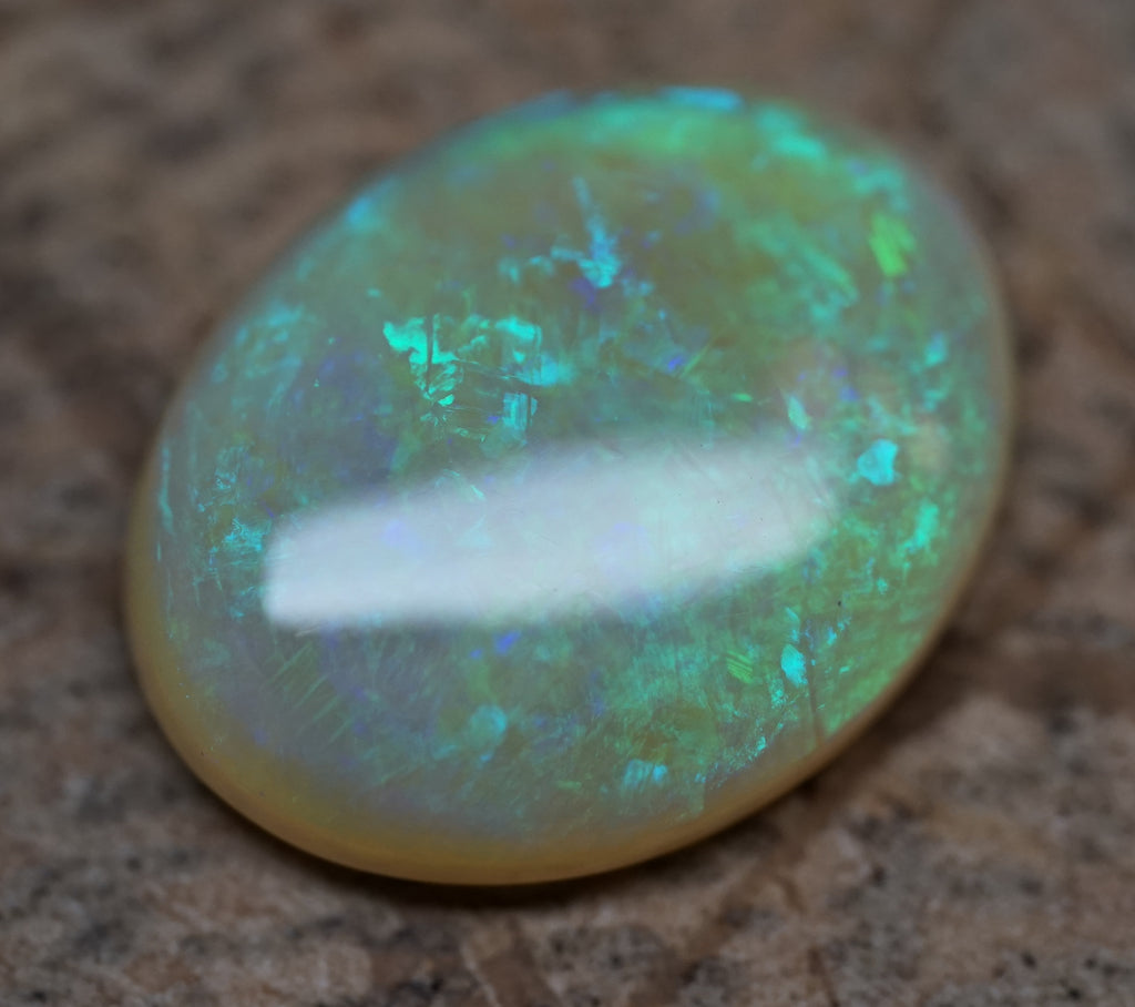 Mintabie Green Oval - 4.3 Carats. 0068