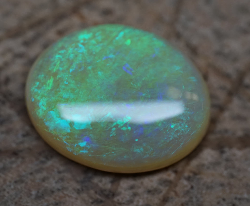 Mintabie Green Oval - 4.3 Carats. 0068