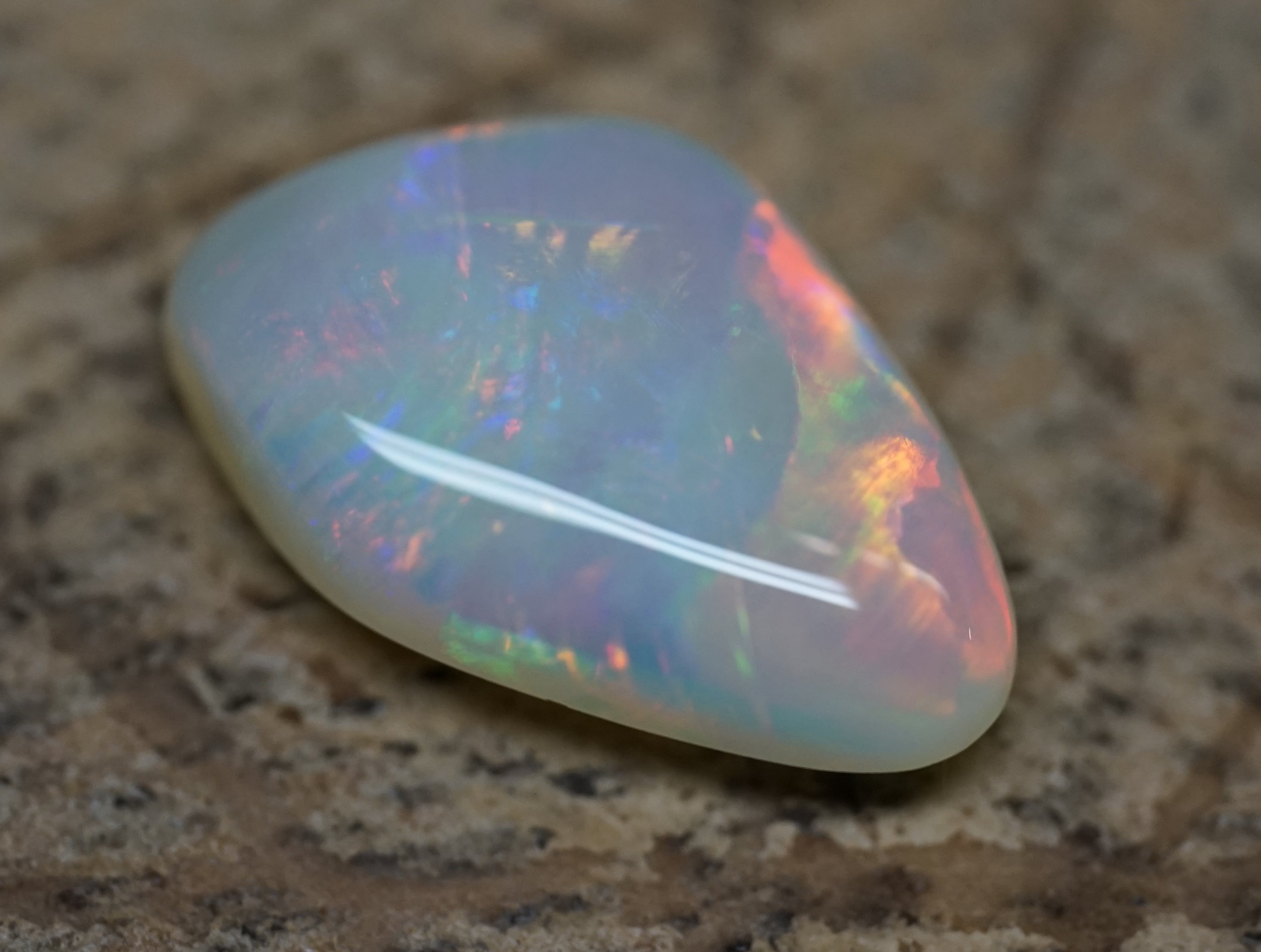 Lightning Ridge Freeform - 2.2 Carats. 0055