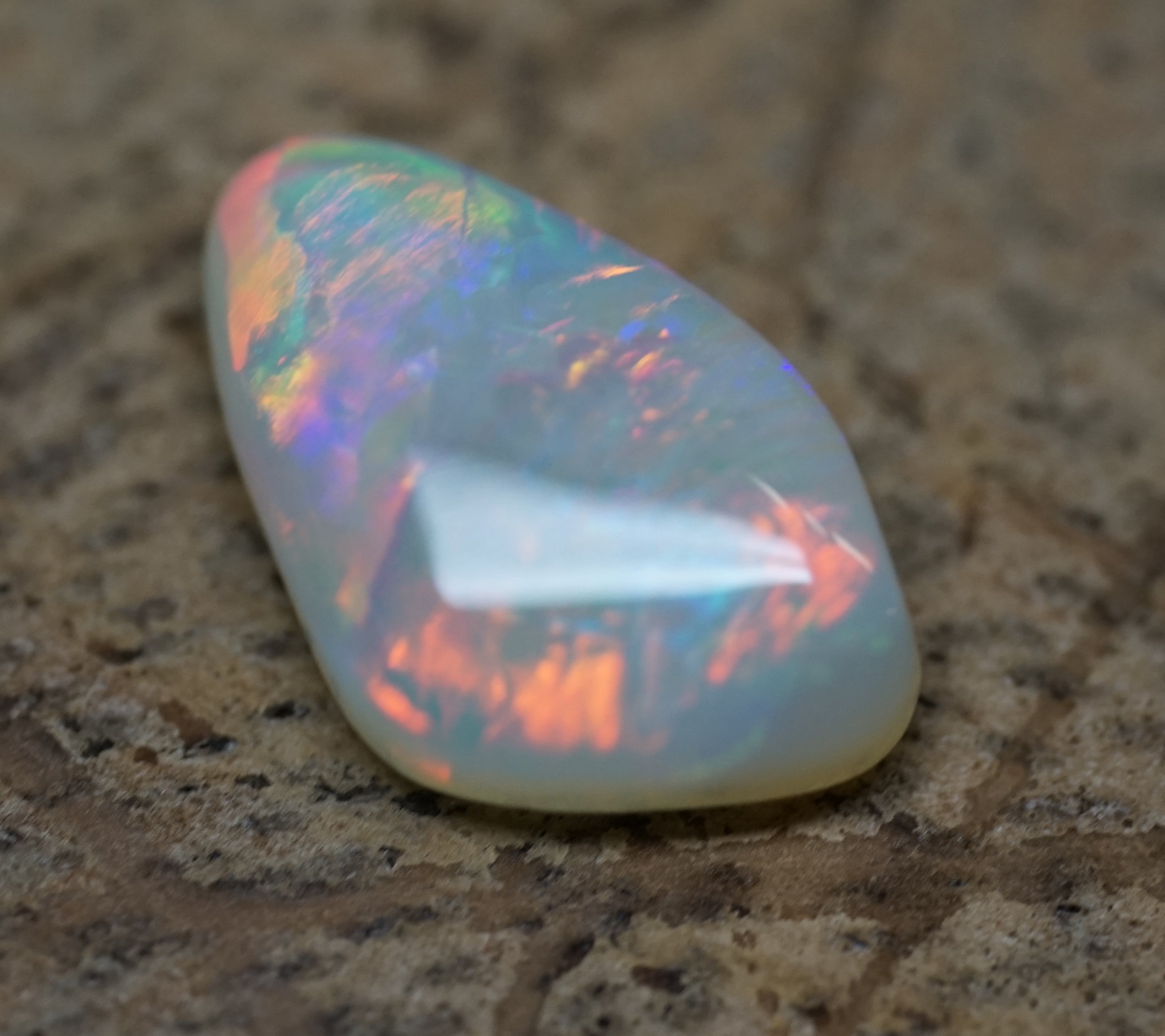 Lightning Ridge Freeform - 2.2 Carats. 0055