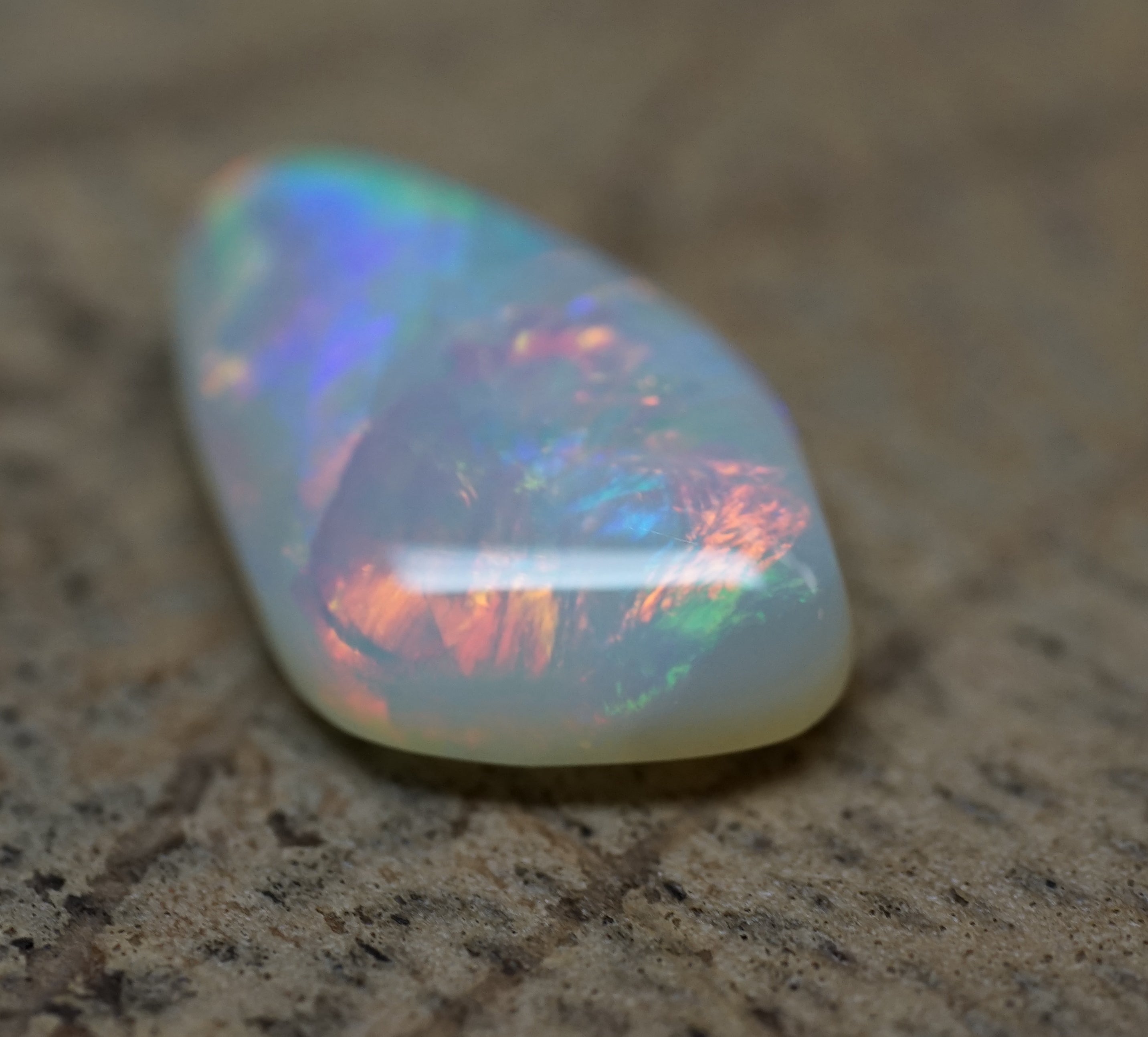Lightning Ridge Freeform - 2.2 Carats. 0055