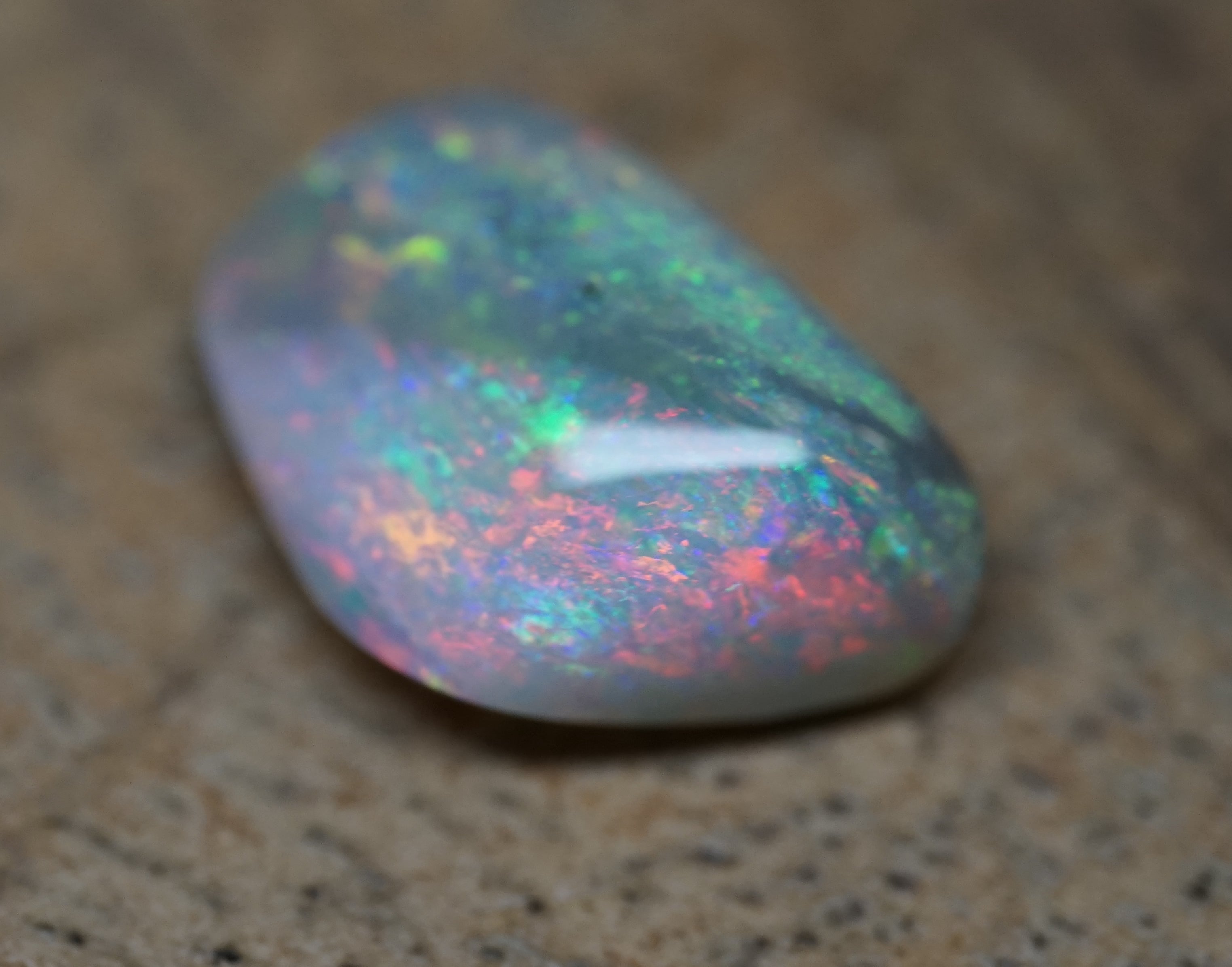 Bi-Colour Mintabie Freeform. 0006