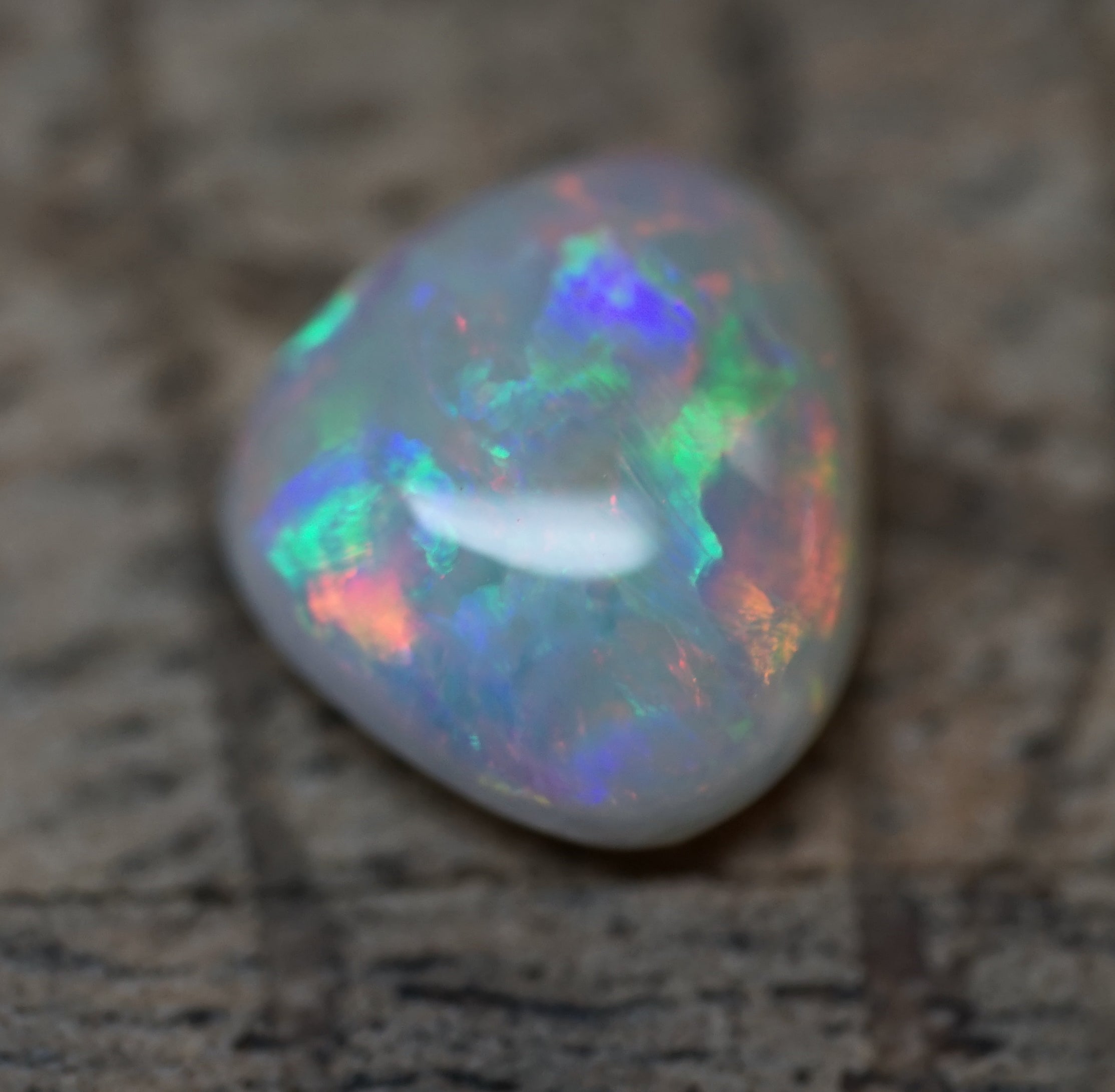 Mintabie Blocky Triangular Cut Gem - 1.4 Carats. 0061