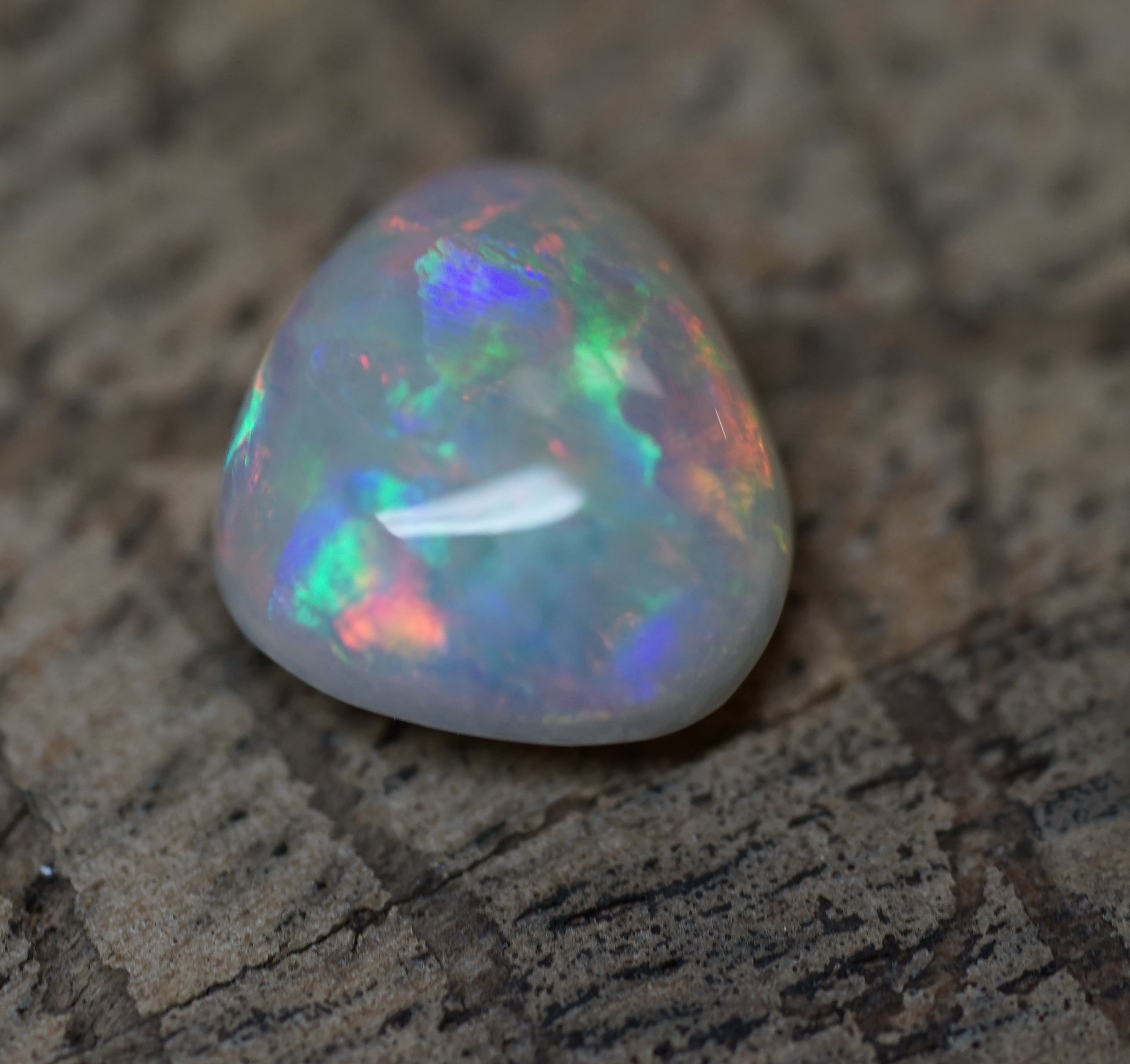 Mintabie Blocky Triangular Cut Gem - 1.4 Carats. 0061