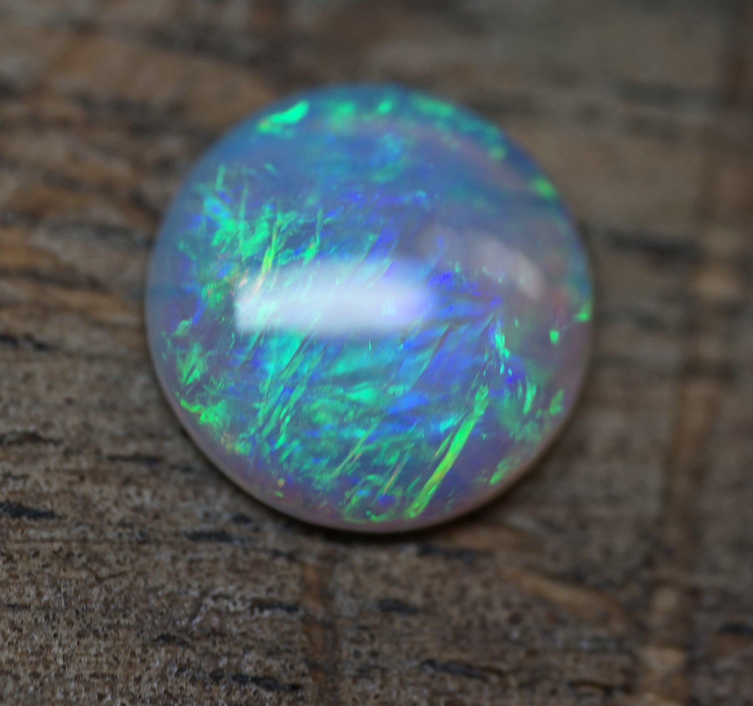 Cross Hatch/Chinese Writing Pattern Ringstone - 1.1 Carats. 0029