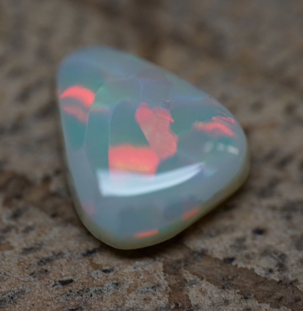 Lightning Ridge Rare Pattern - 1.8 Carats. 0057