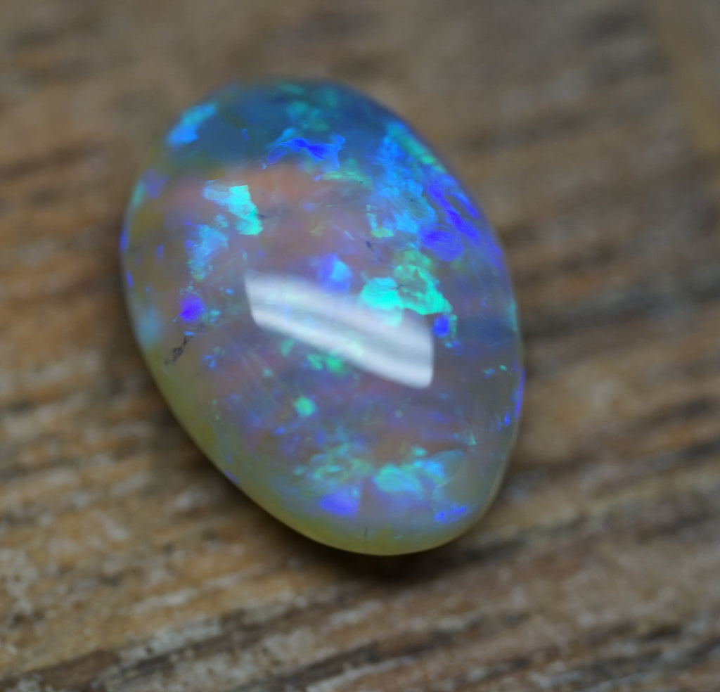 Mintabie Crystal Oval Ringstone - 2.7 Carats. 0063