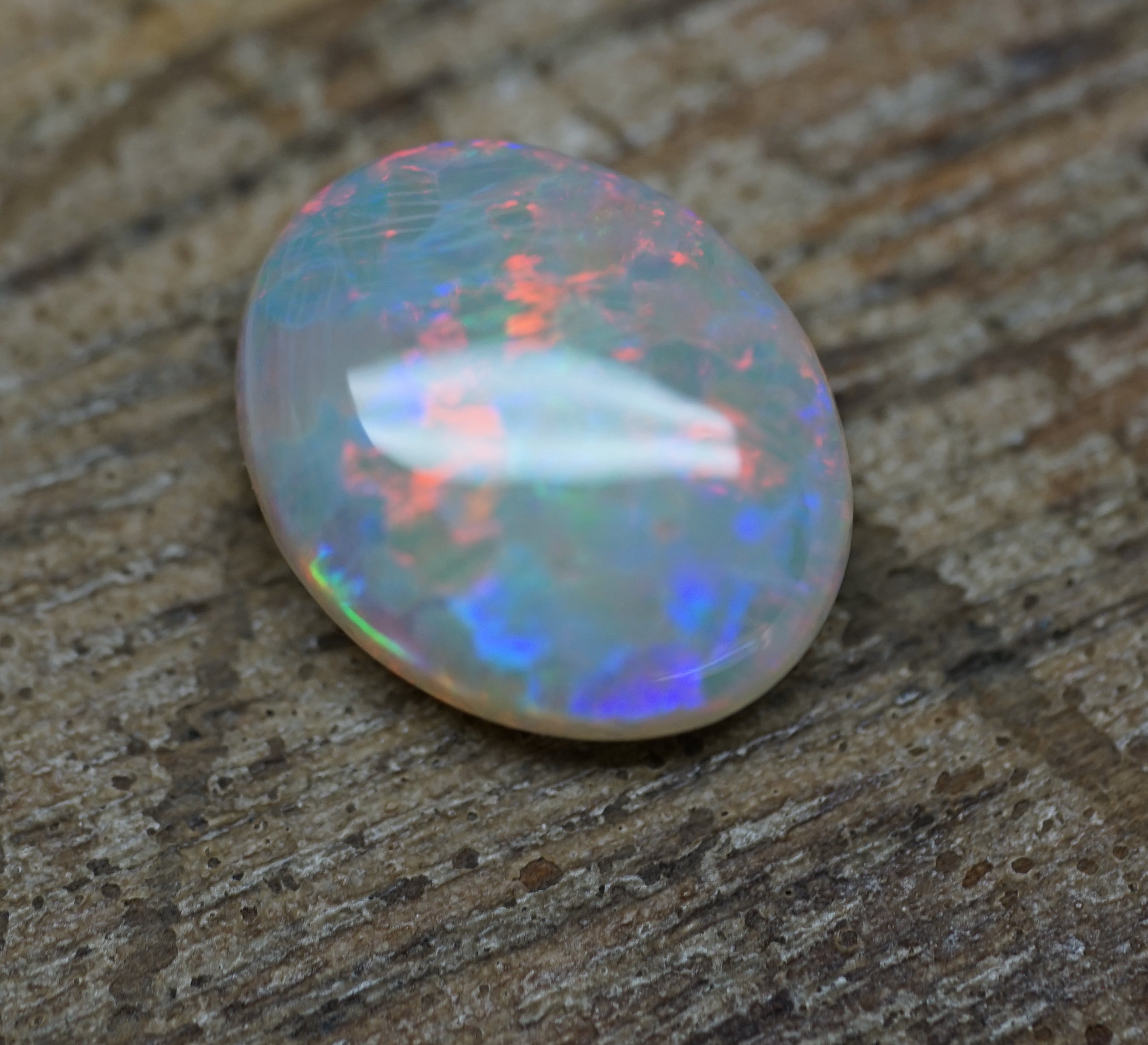 Olympic Red Crystal Opal Ringstone - 1.4 Carats. 0081