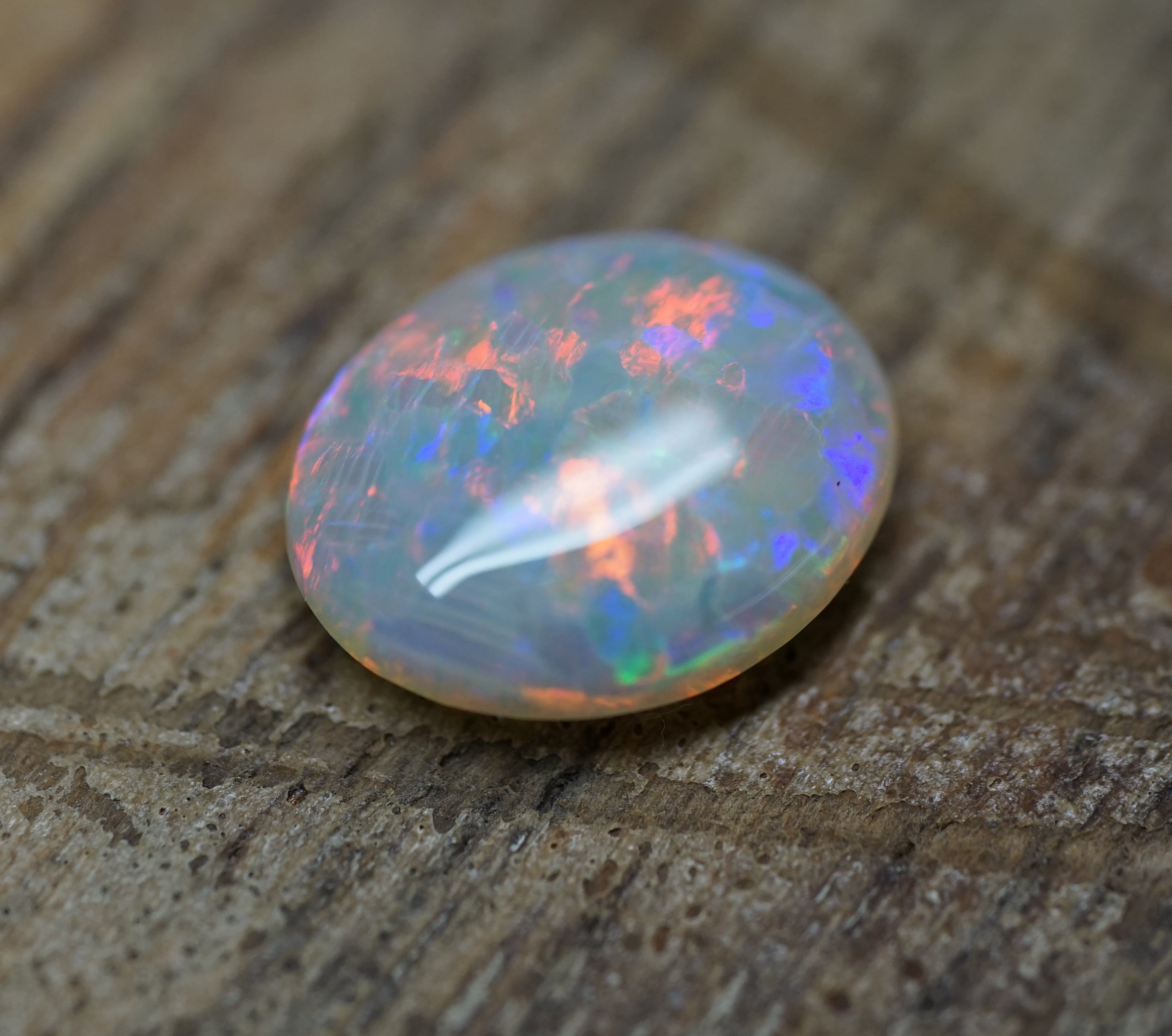 Olympic Red Crystal Opal Ringstone - 1.4 Carats. 0081