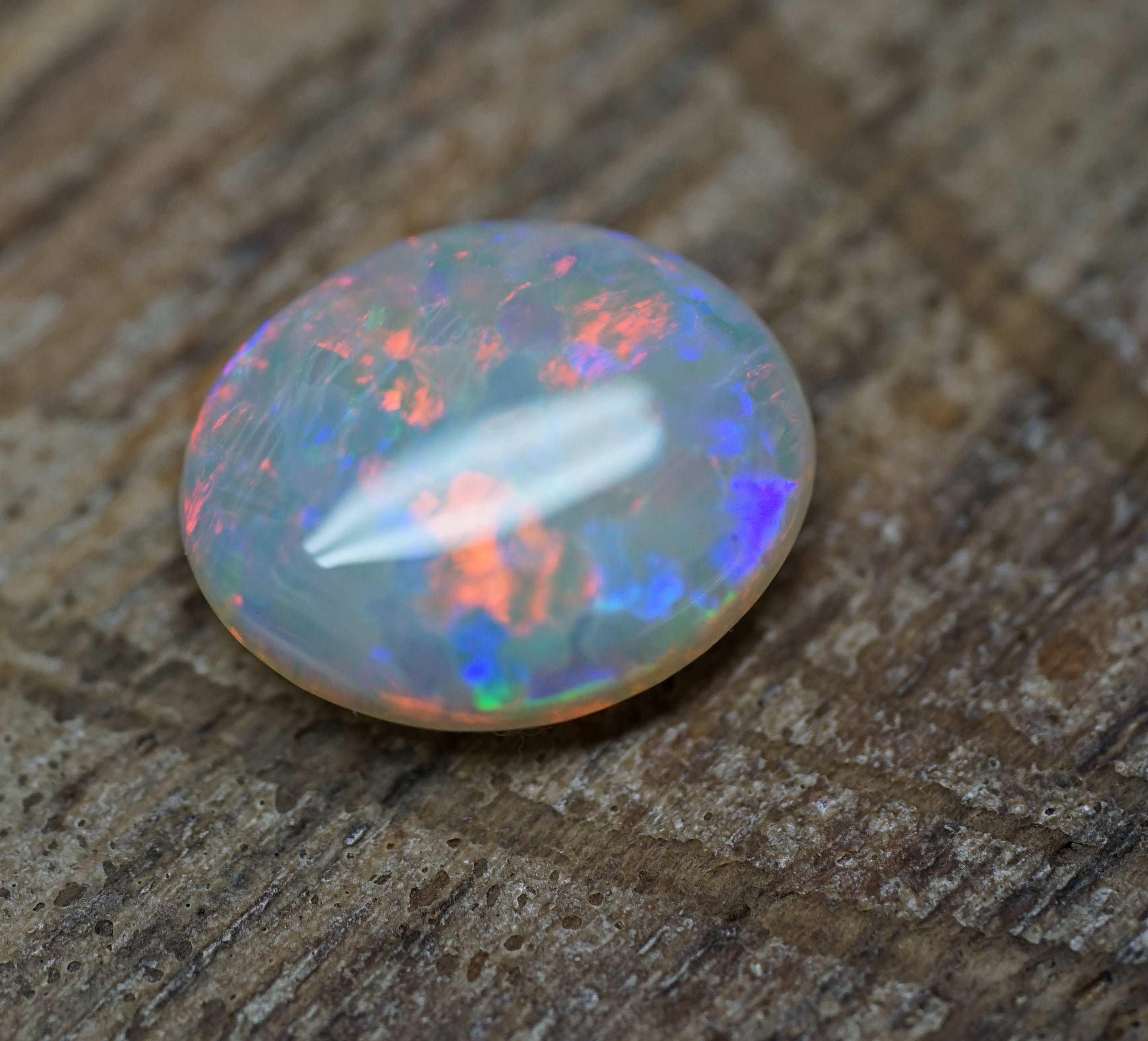 Olympic Red Crystal Opal Ringstone - 1.4 Carats. 0081