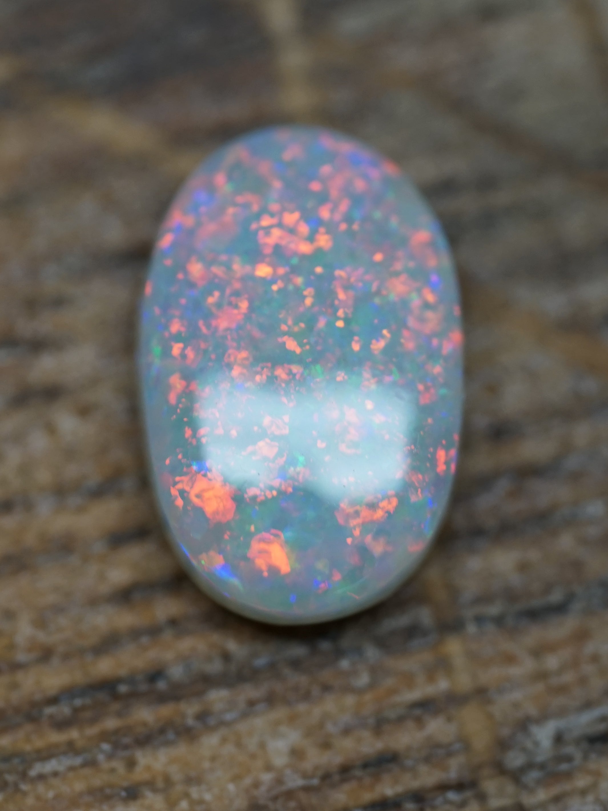 Coober Pedy Bright Orange Pinfire Pattern - 1.5 Carats. 0015