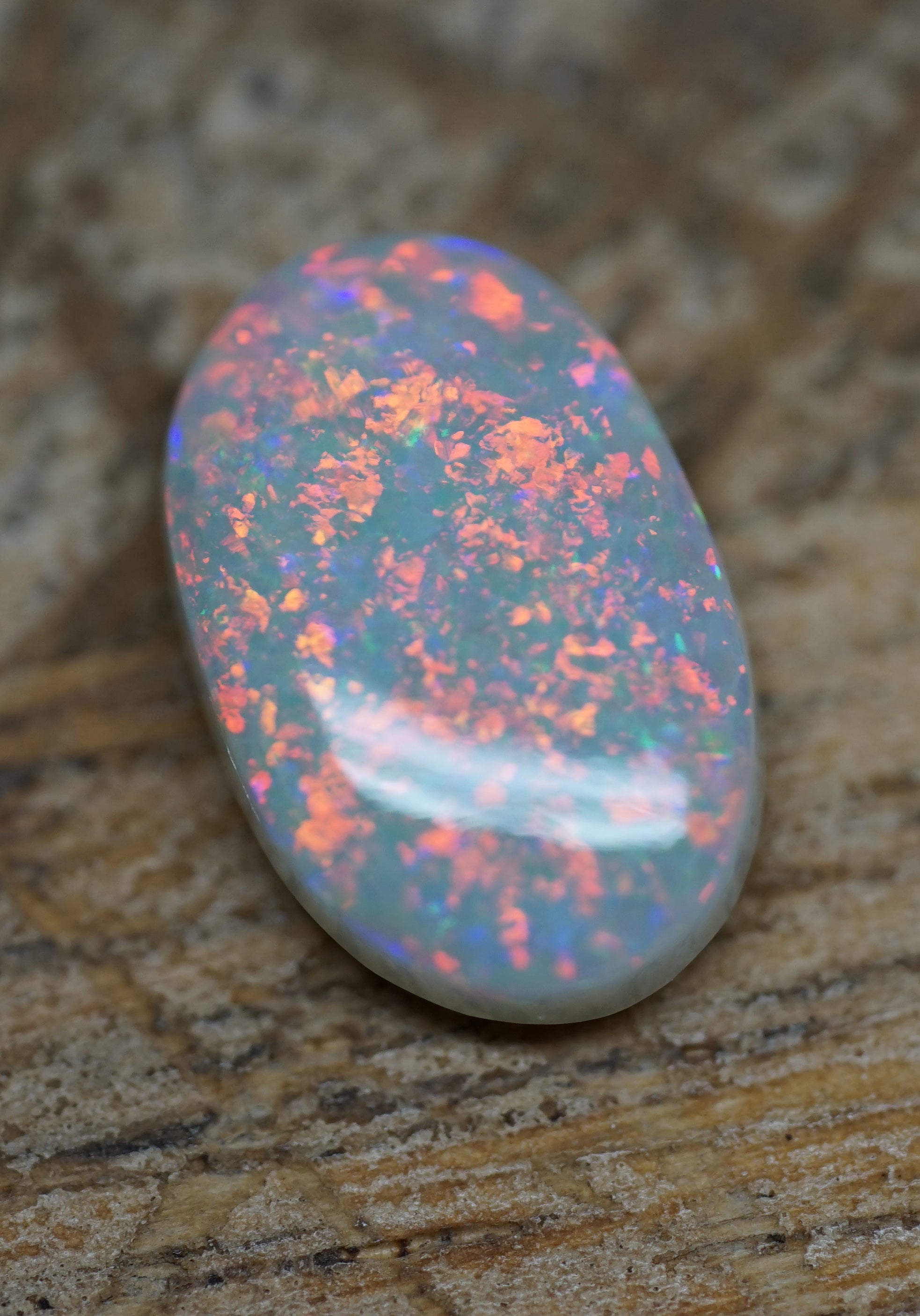 Coober Pedy Bright Orange Pinfire Pattern - 1.5 Carats. 0015